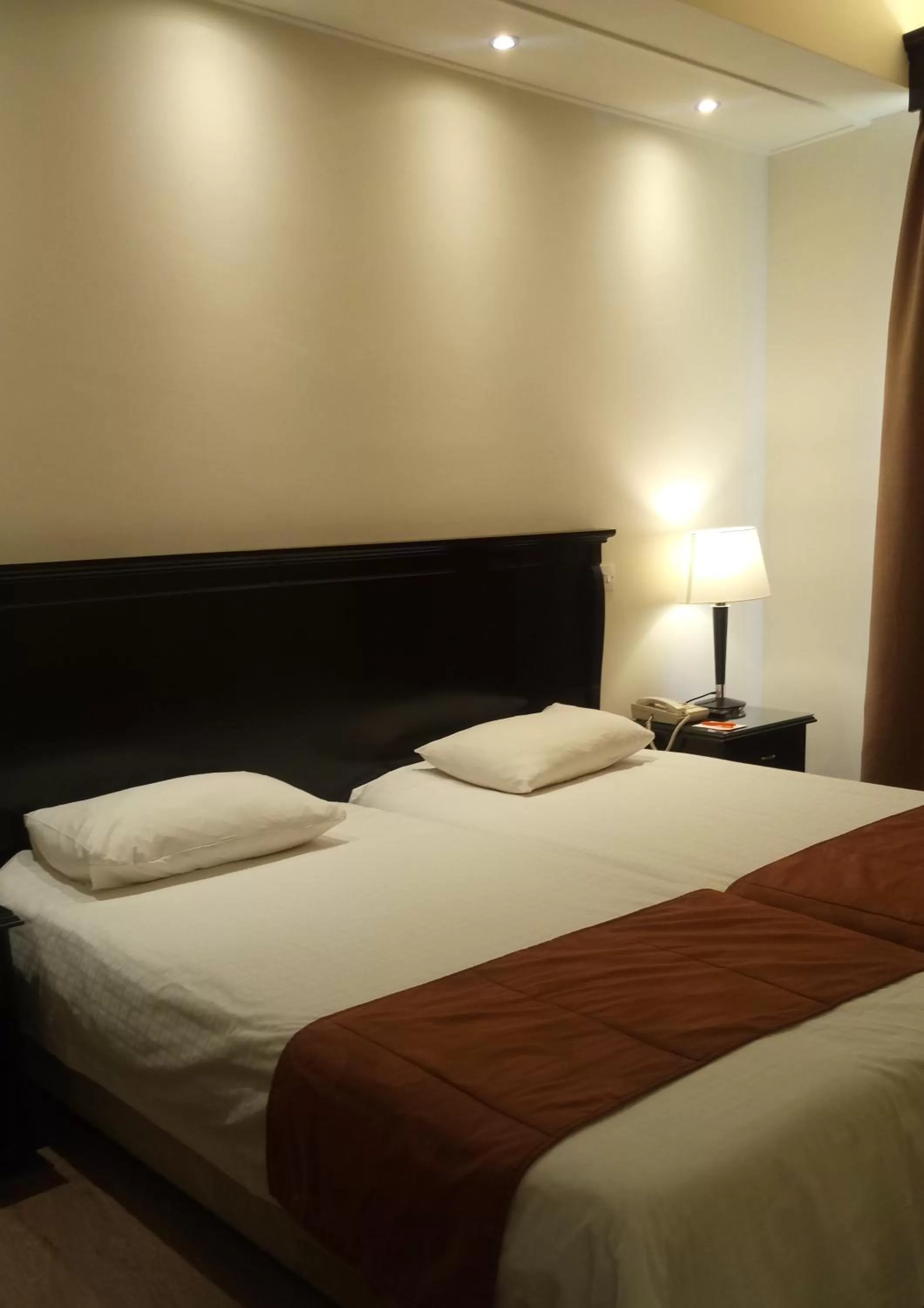 Bed in Castelli Hotel Nicosia