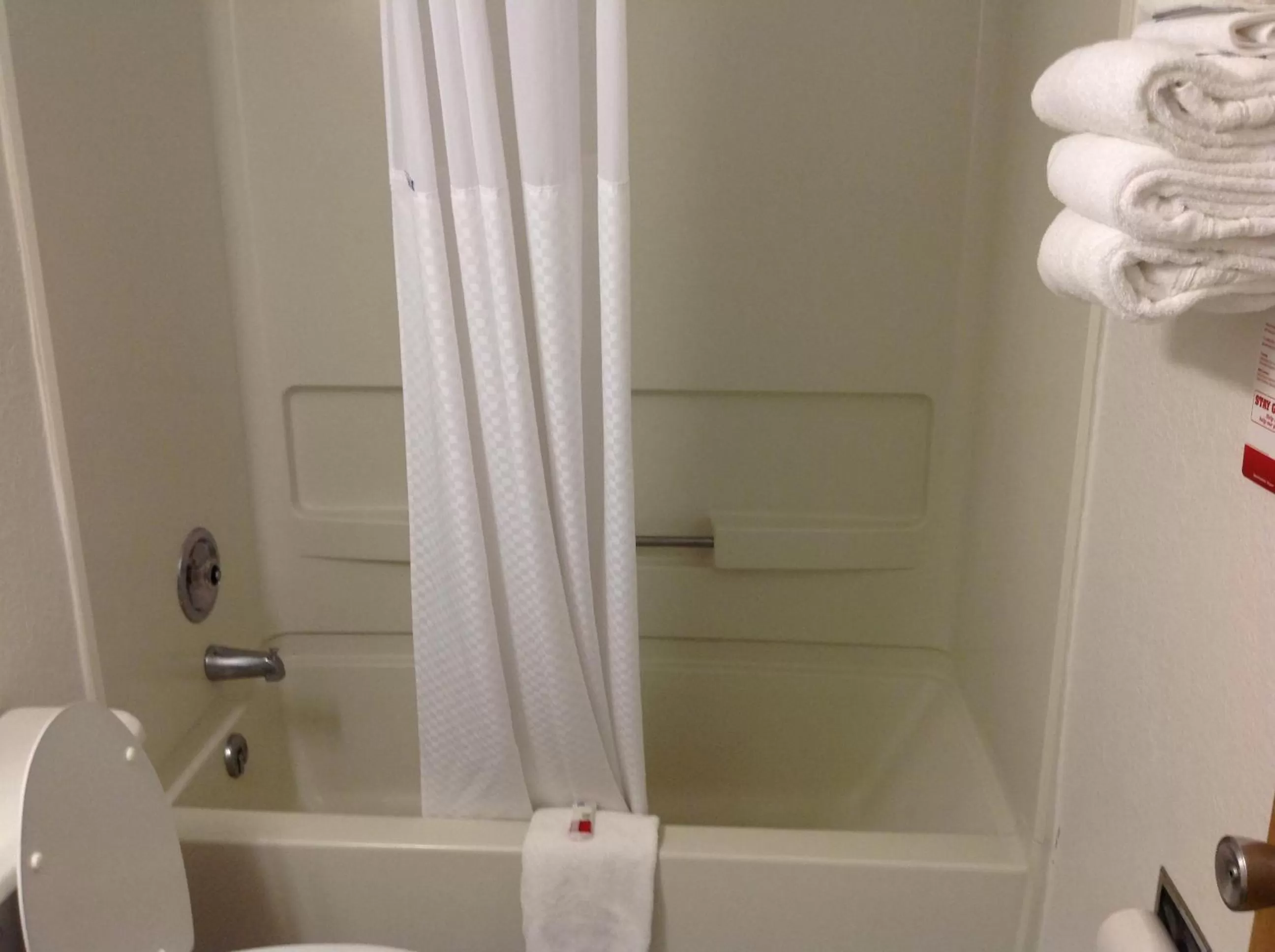 Super 8 by Wyndham Winchester VA