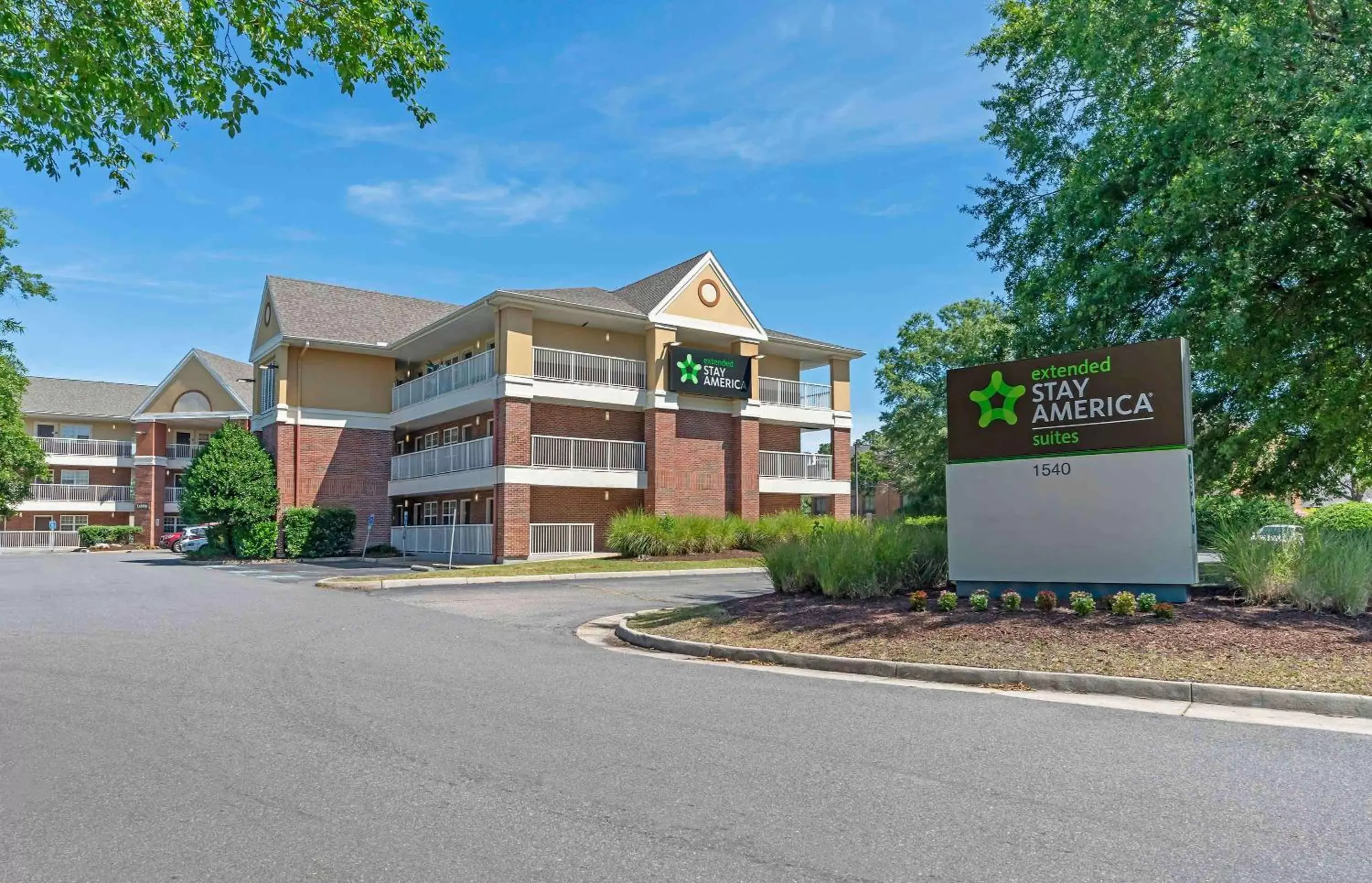 Property Building in Extended Stay America Suites - Chesapeake - Crossways Blvd