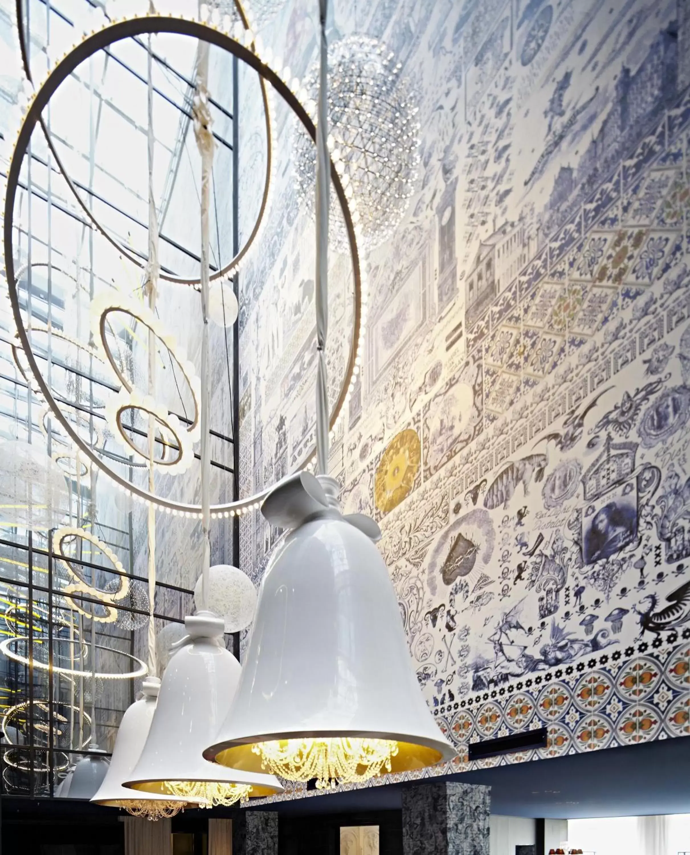 Queen Room with Atrium View in Andaz Amsterdam Prinsengracht - a concept by Hyatt