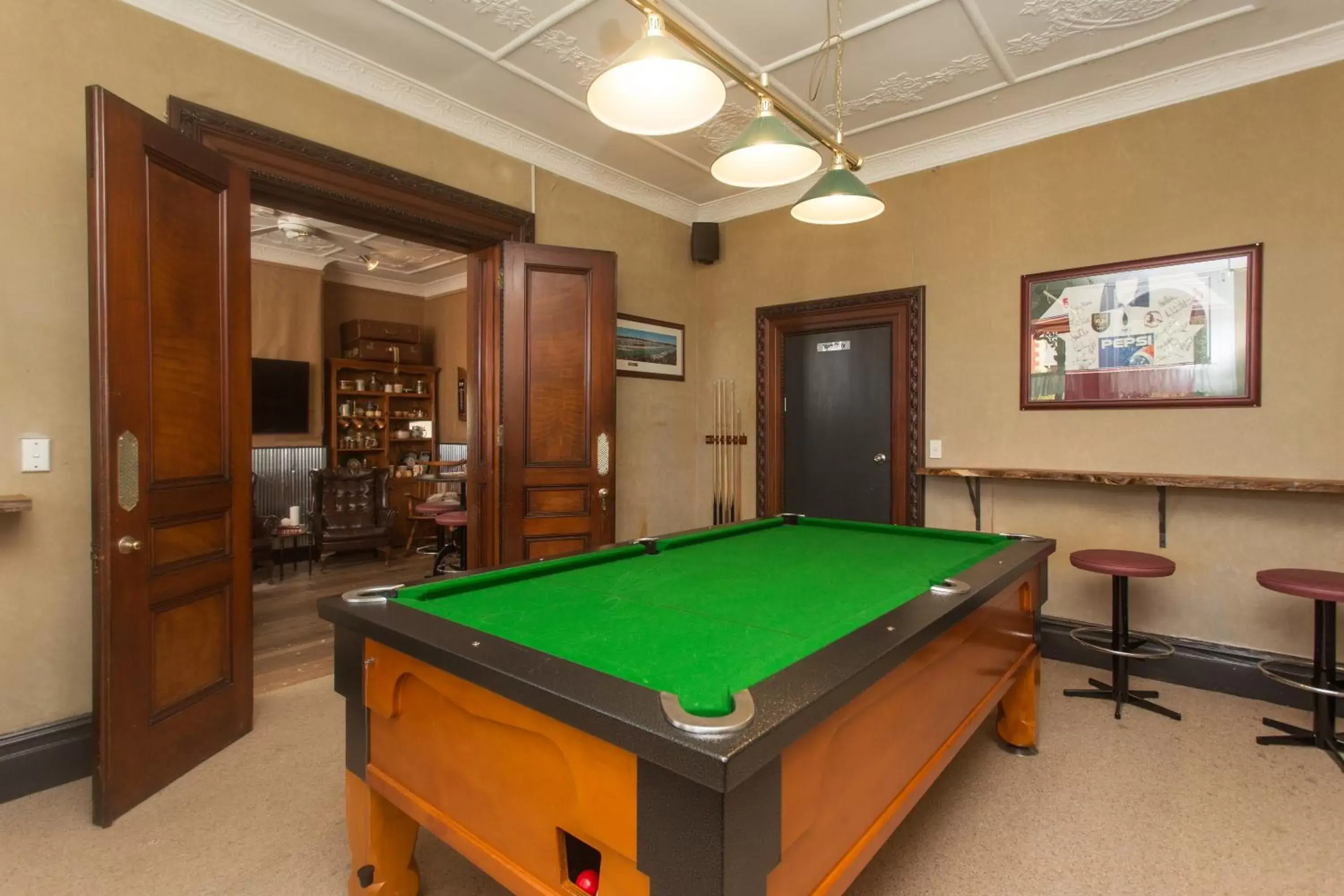 Billiard, Billiards in Southern Railway Hotel Goulburn