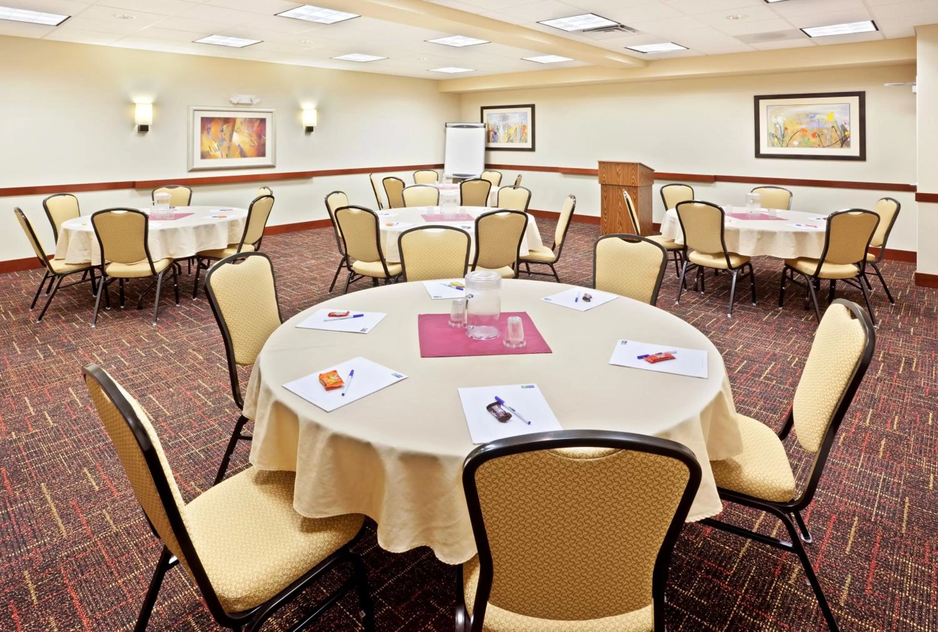 Meeting/conference room in Holiday Inn Express Hotel & Suites Chehalis - Centralia by IHG