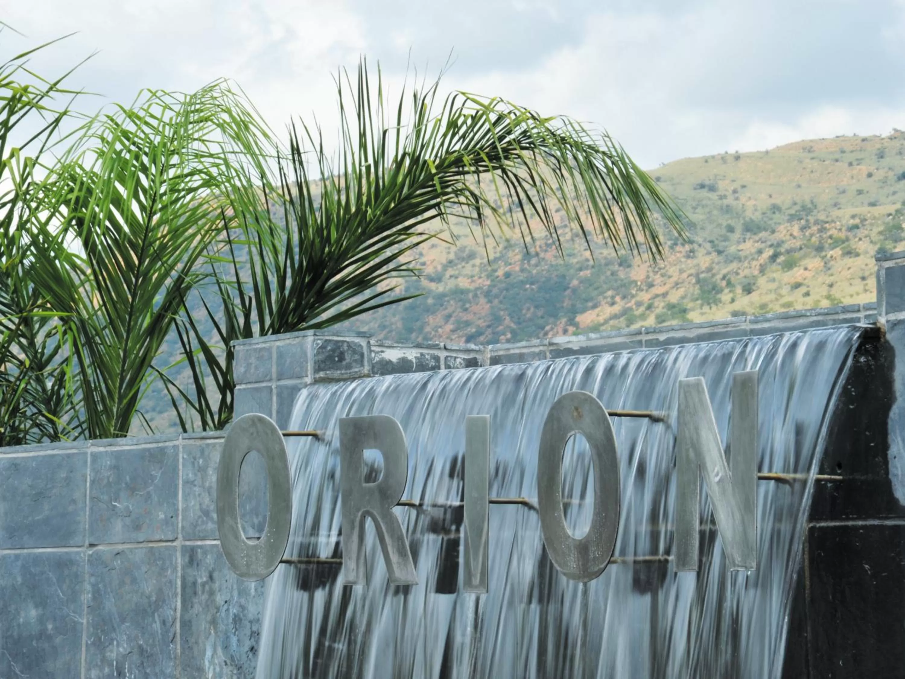 Property logo or sign in Safari Hotel & Convention Centre