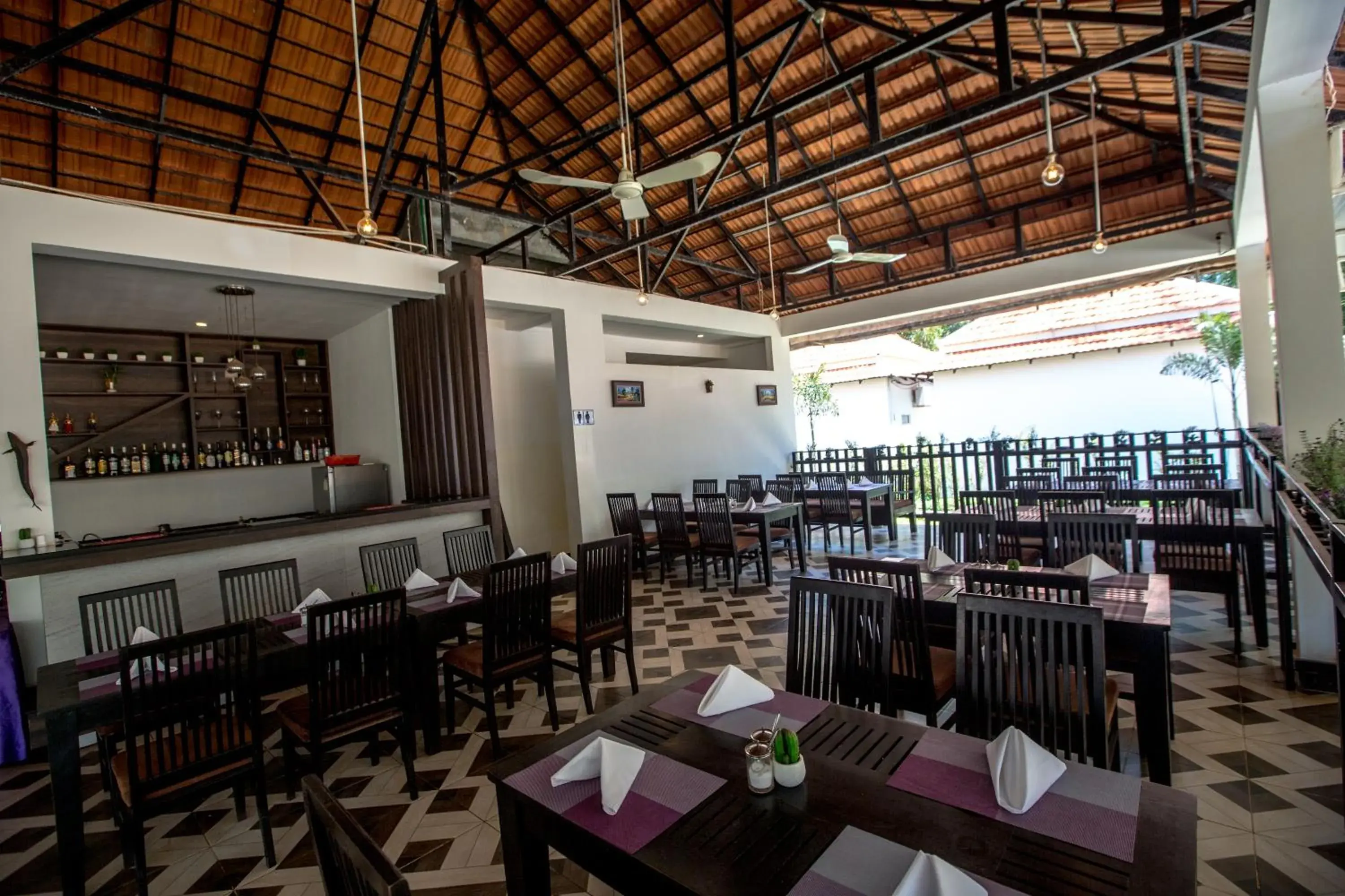 Restaurant/places to eat in Good Time Resort Restaurant/places to eat in Good Time Resort