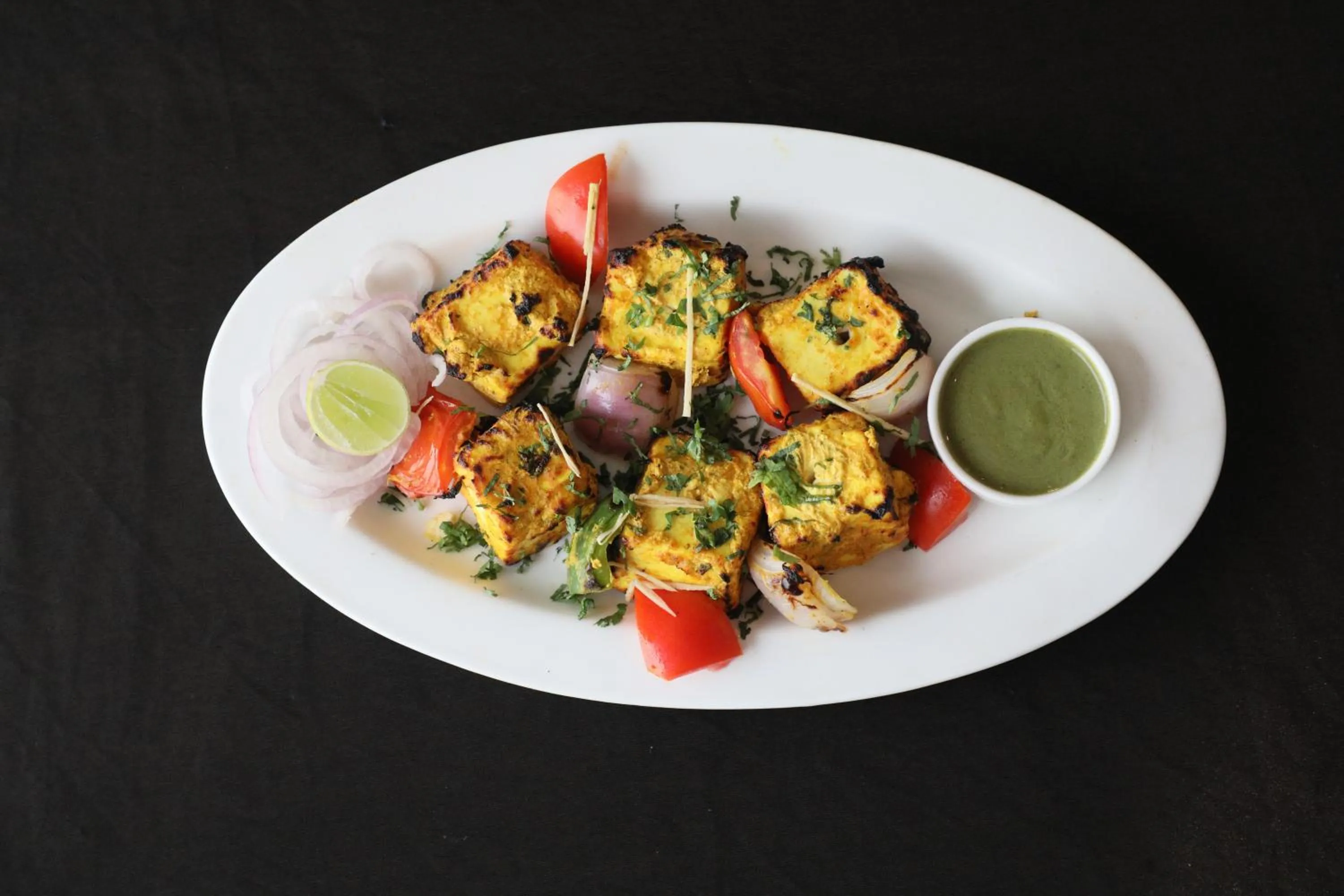 Food and drinks in Hotel Saket 27