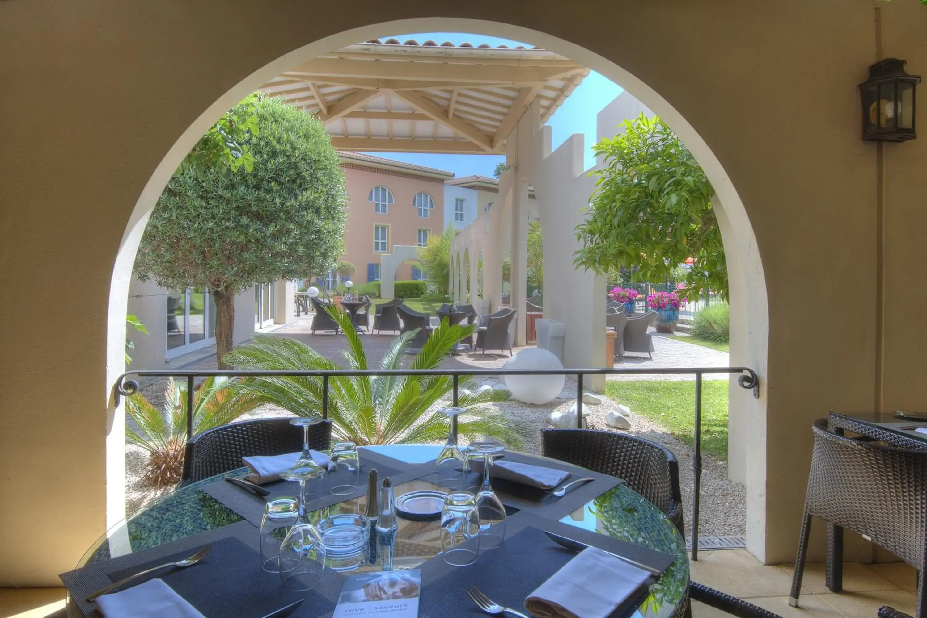 American breakfast, Restaurant/Places to Eat in Mercure Antibes Sophia Antipolis