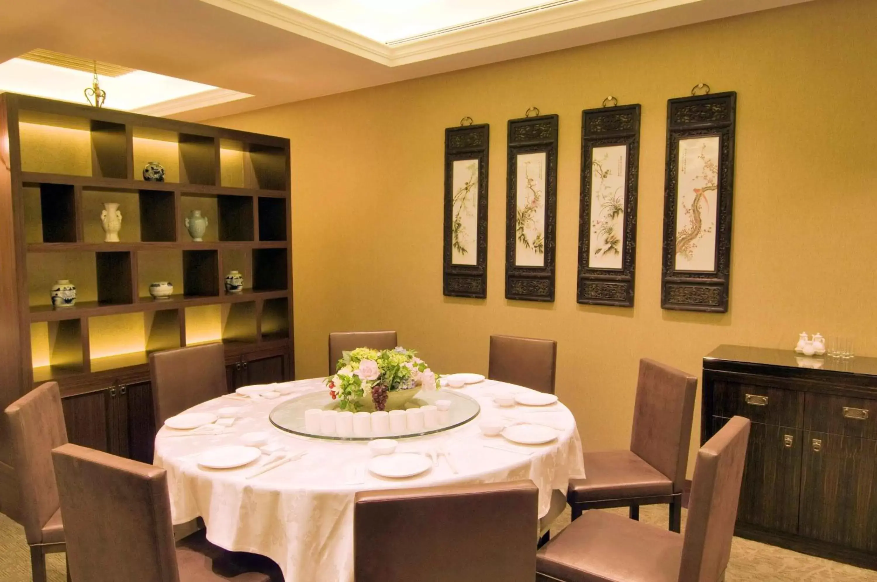 Restaurant/places to eat in Chateau de Chine Hotel Hualien