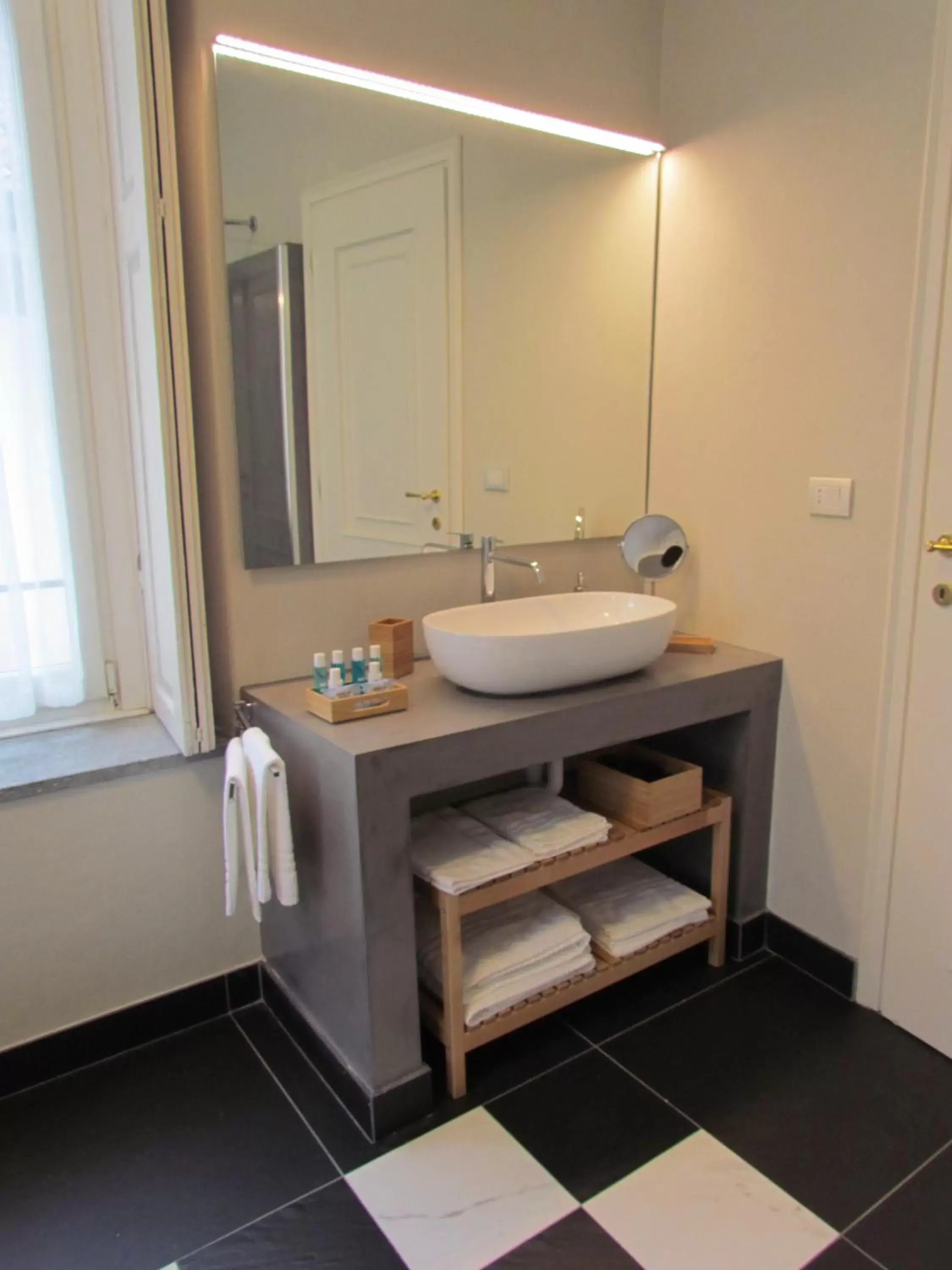 Bathroom in L'Approdo di Sant'Agostino