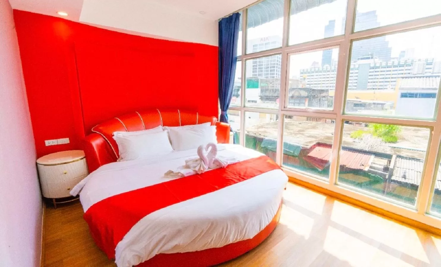 Bed in Sapphire Hotel Silom Bangkok