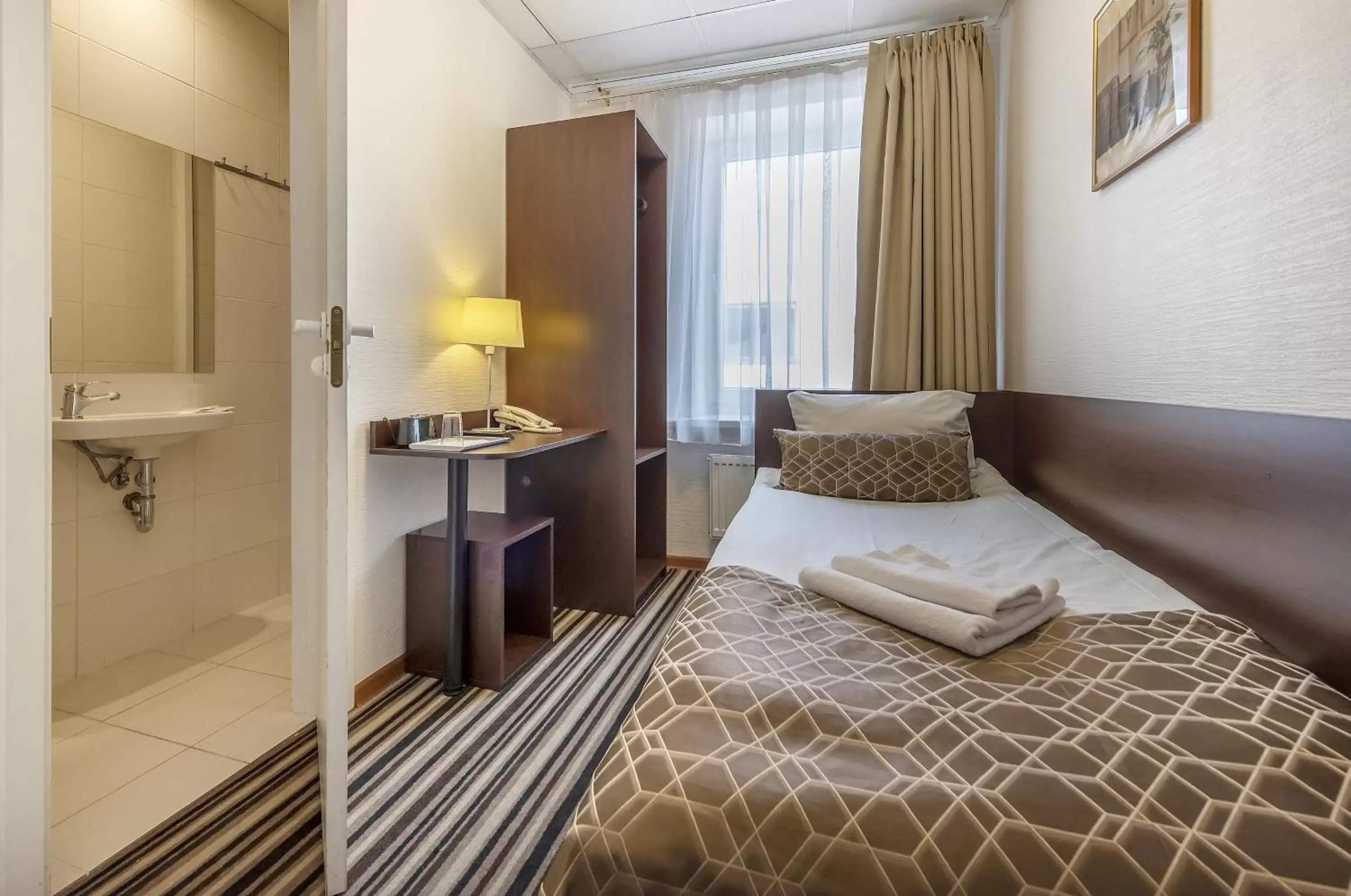 Small Single Room in Vilnius City Hotel