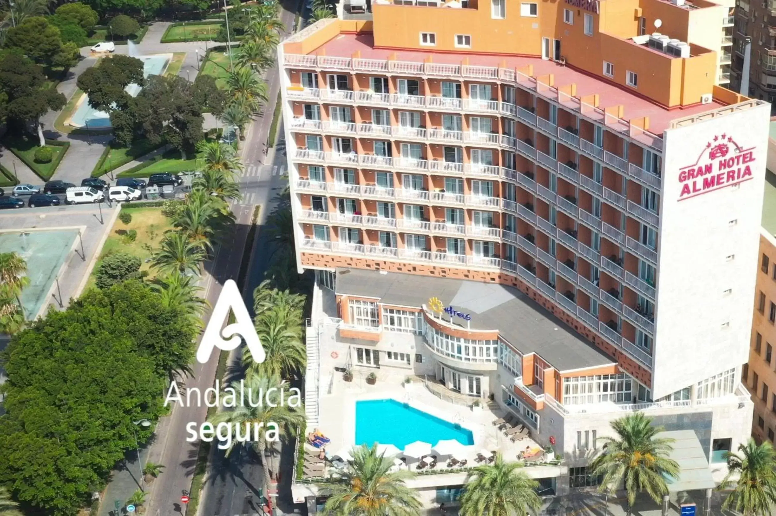 Bird's eye view, Bird's-eye View in Ohtels Gran Hotel Almeria