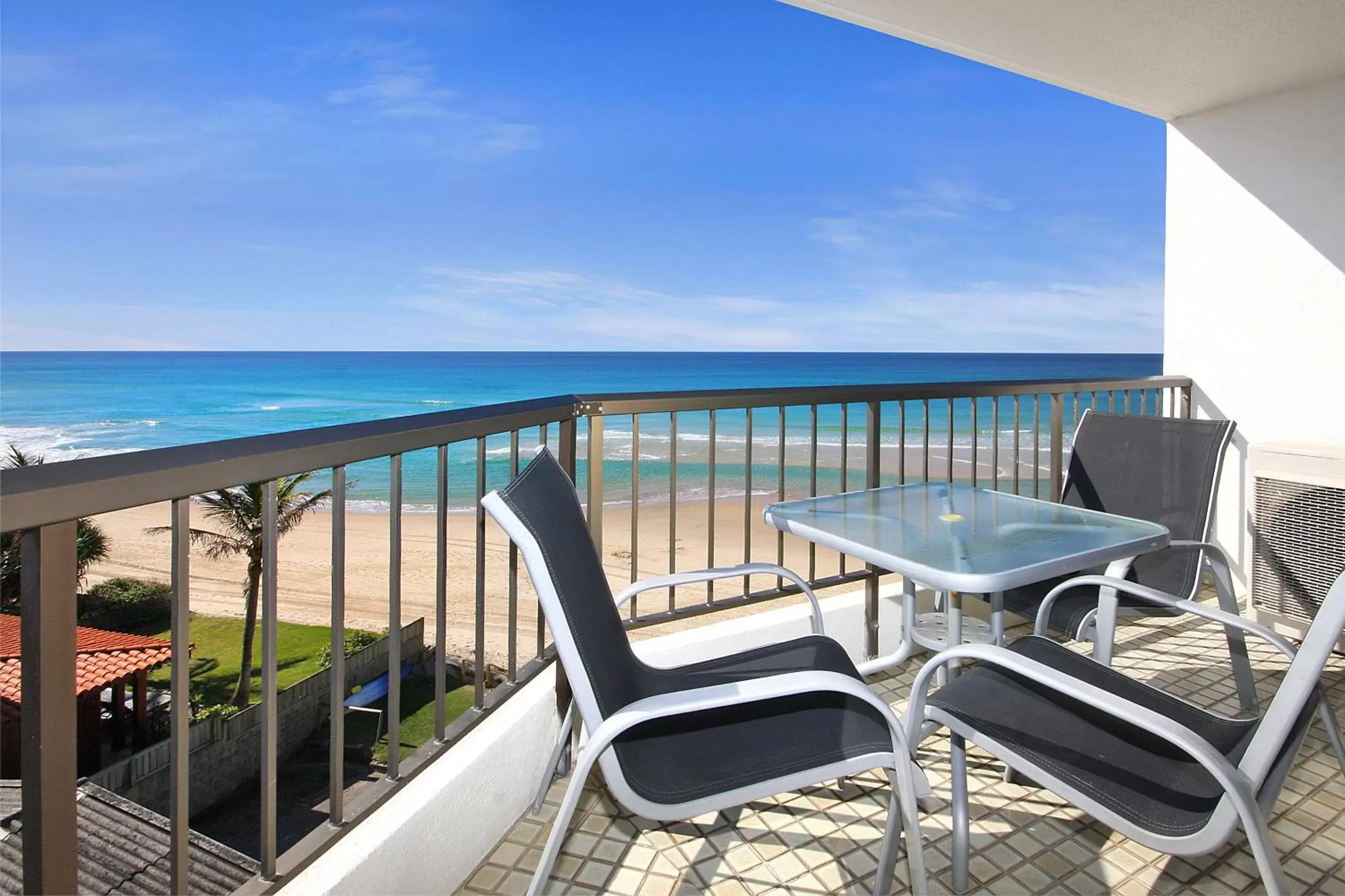 Balcony/Terrace, Sea View in Spindrift on the Beach - Absolute Beachfront