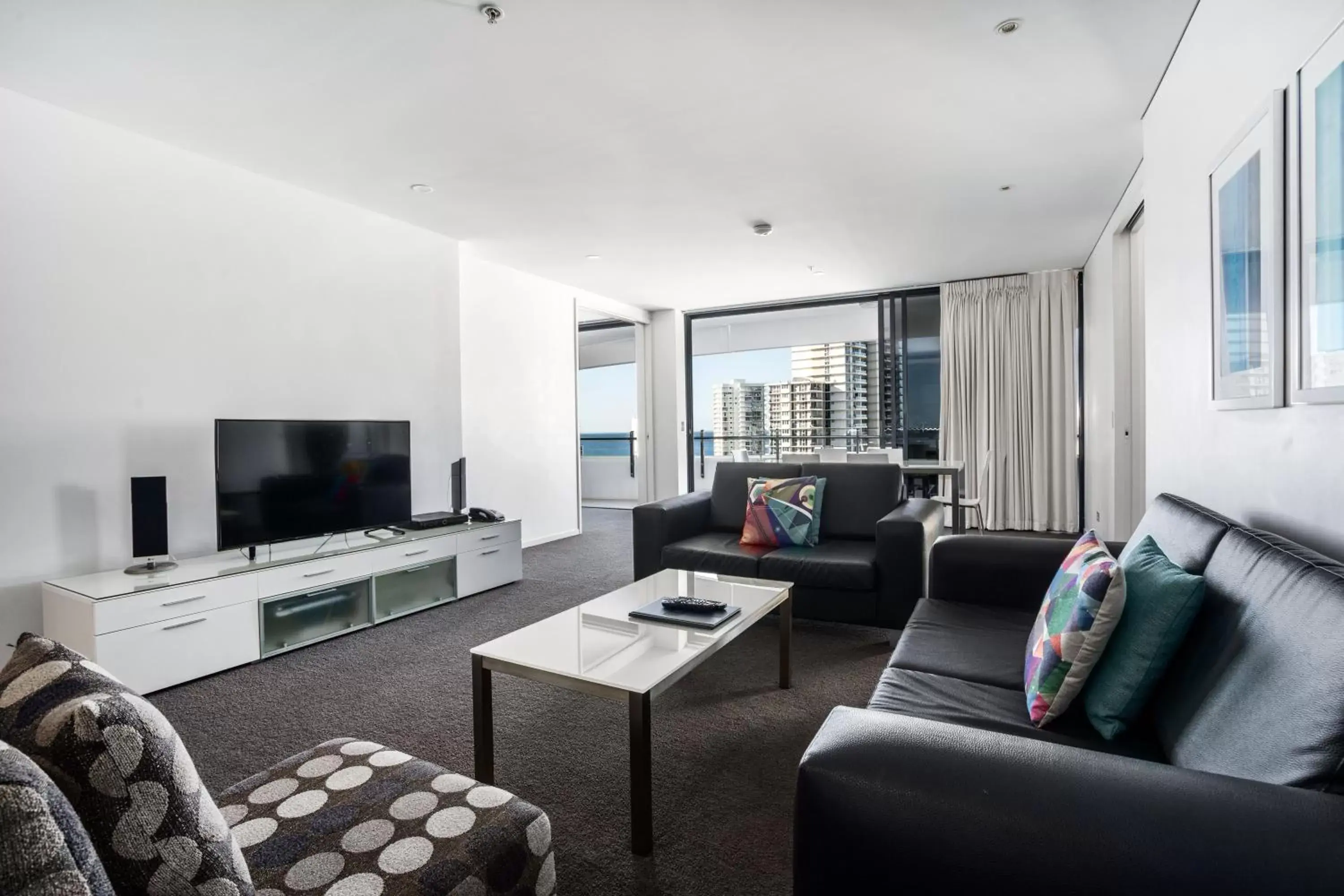 Living room, Seating Area in The Wave Resort