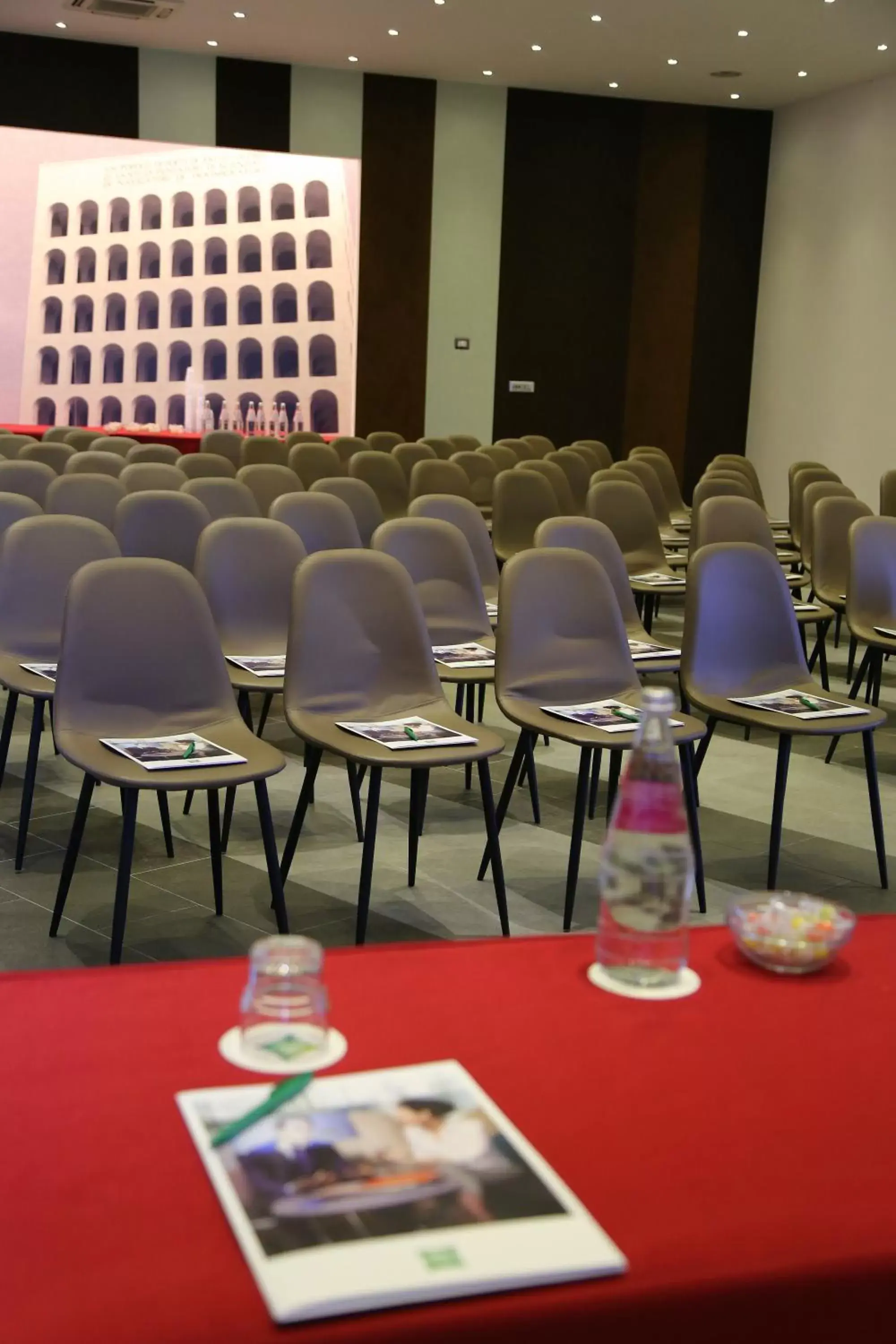 Business facilities, Business Area/Conference Room in Ibis Styles Roma Eur