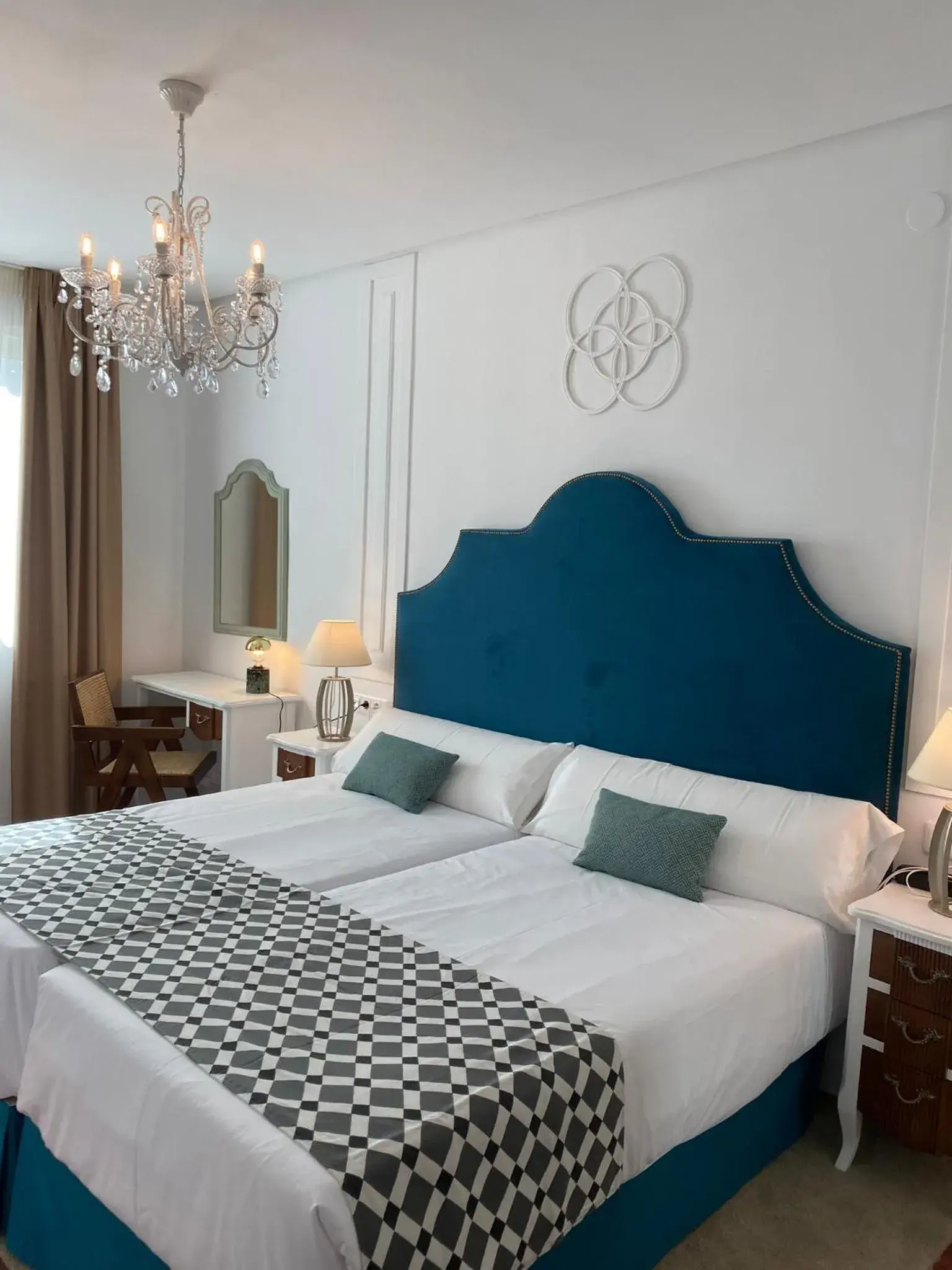 Bed in Hotel Derby Sevilla