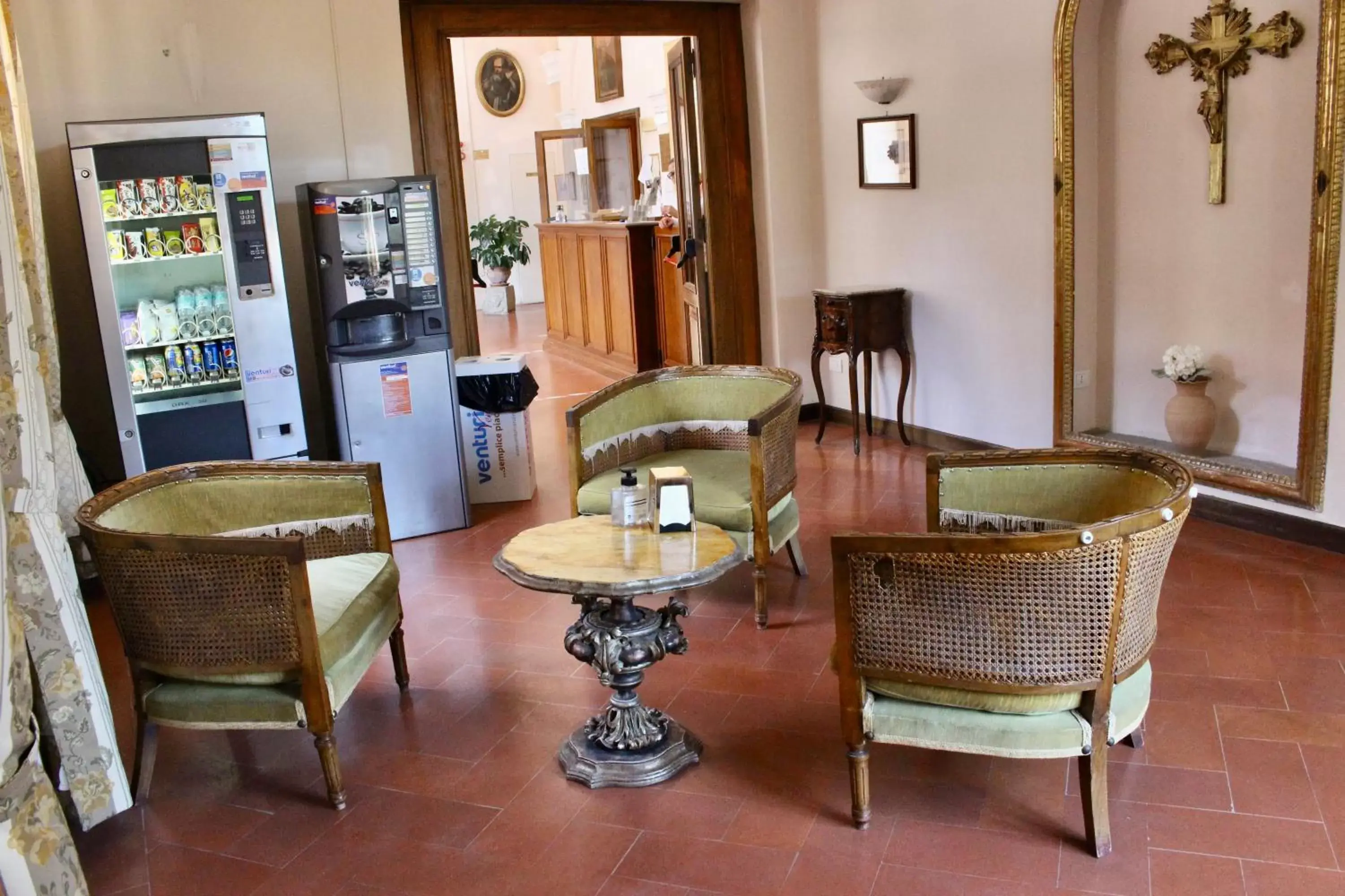 Lounge or bar, Lounge/Bar in Monastero SS. Annunziata