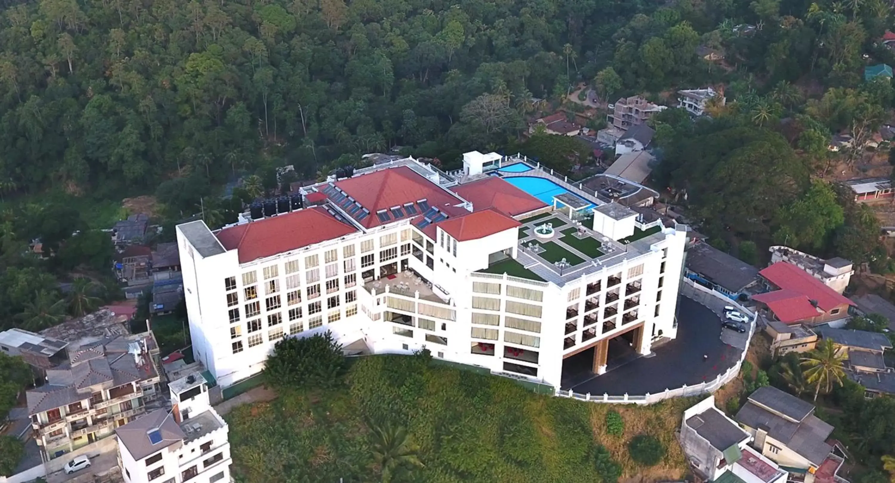 Property building, Bird's-eye View in The Grand Kandyan