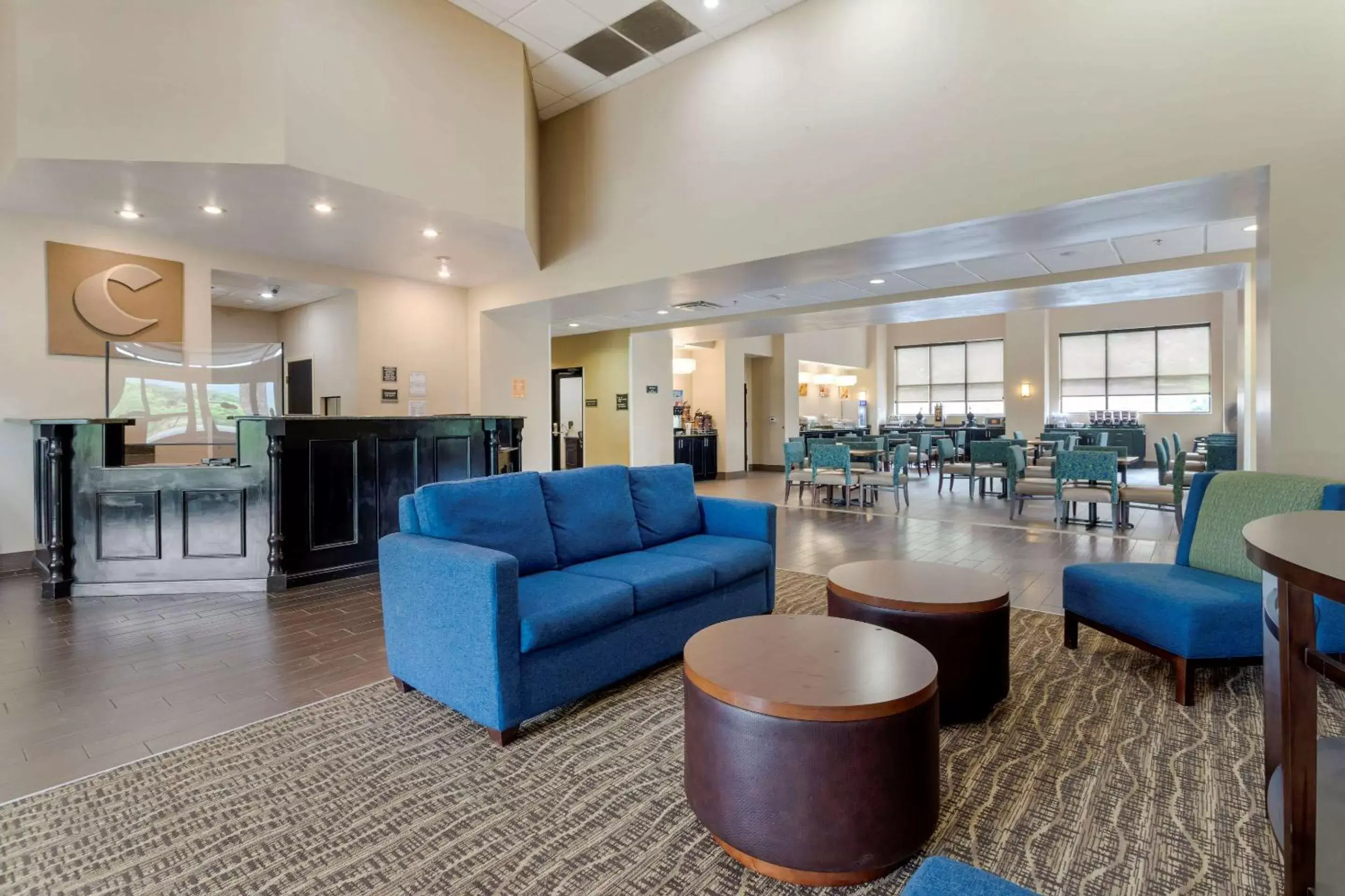 Lobby or reception in Comfort Suites Kingsport South Lobby or reception in Comfort Suites Kingsport South