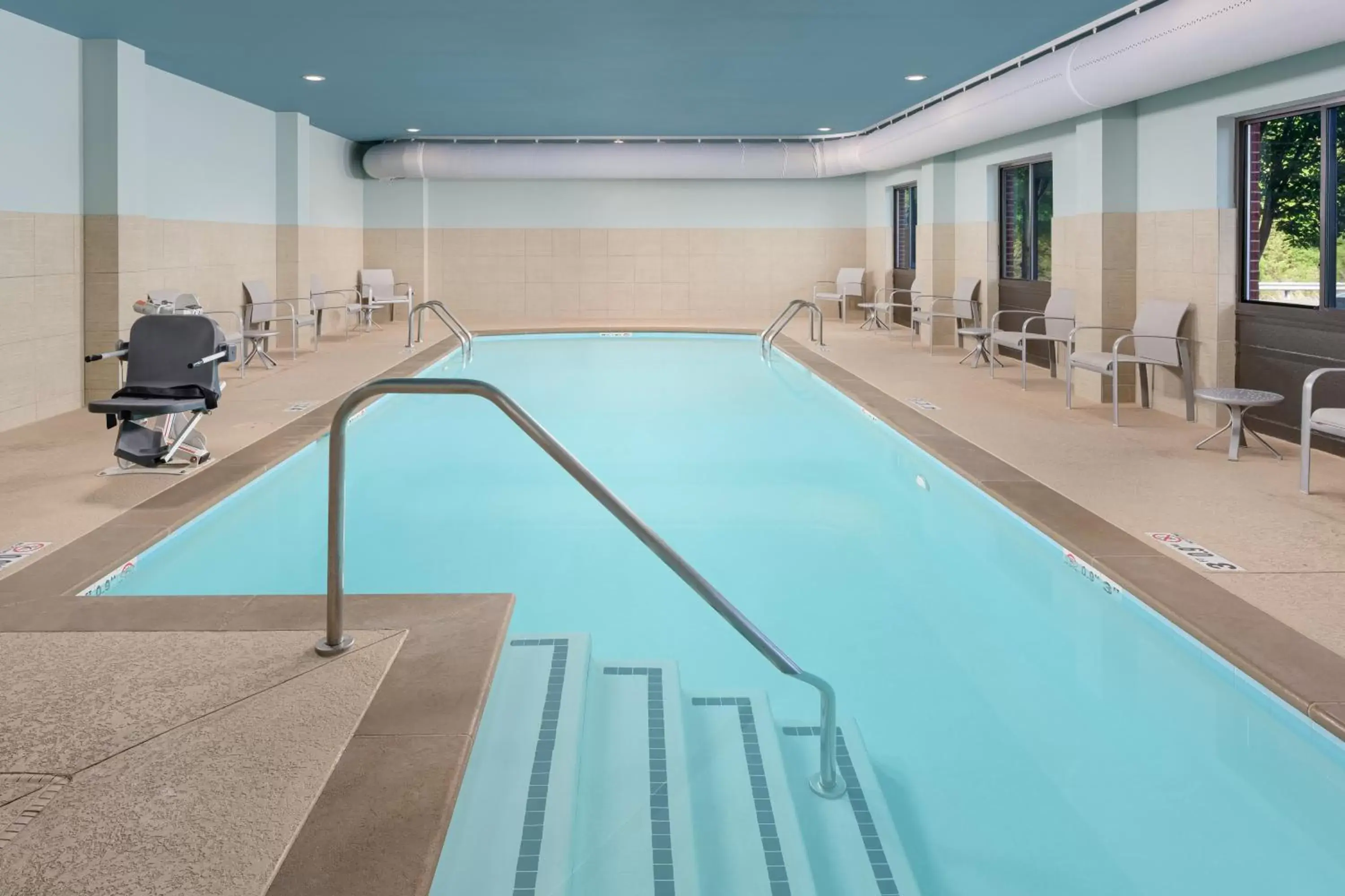 Swimming Pool in Holiday Inn Express - Tullahoma, an IHG Hotel