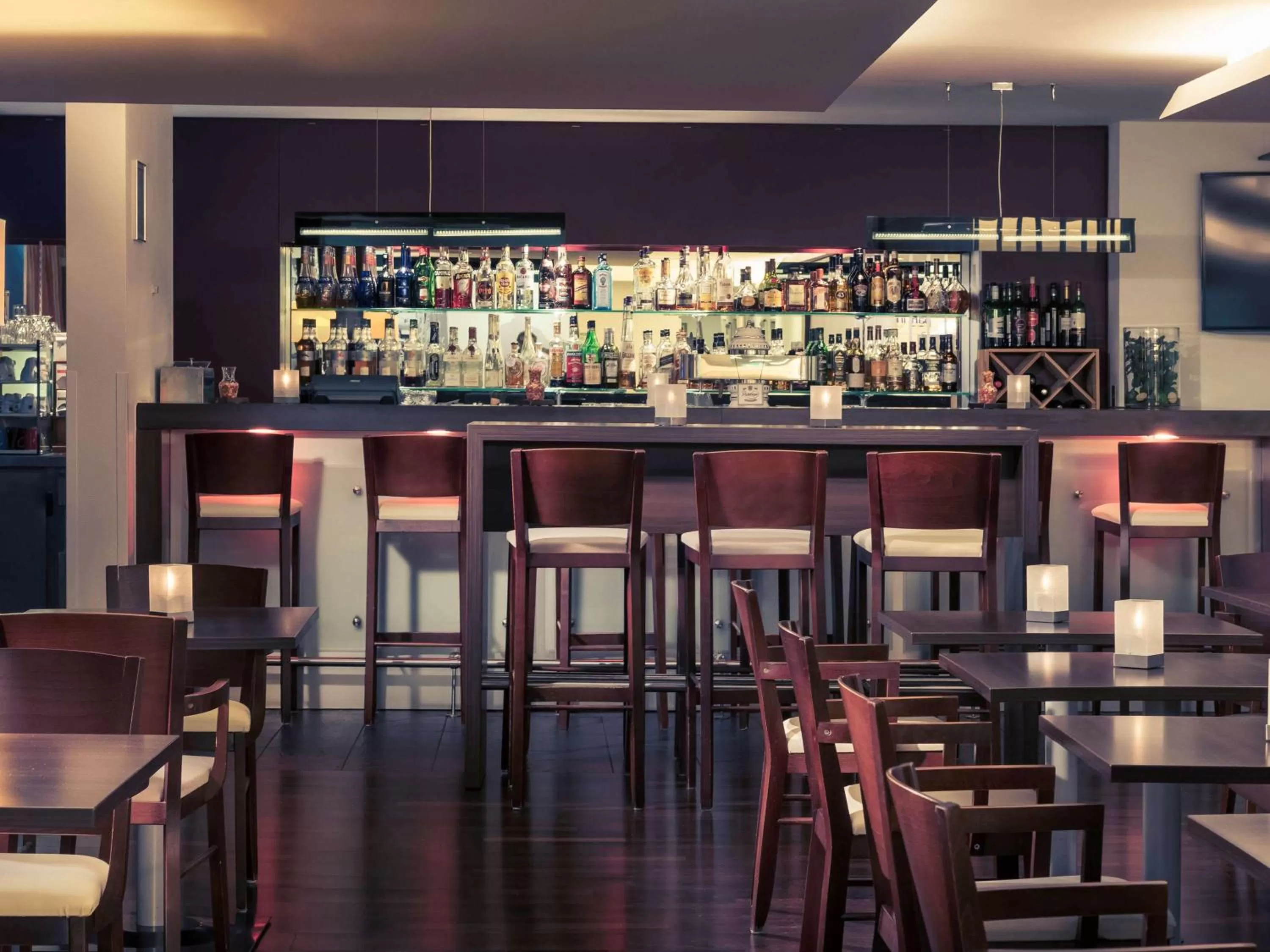 Restaurant/places to eat, Lounge/Bar in Mercure Hotel Düsseldorf Süd