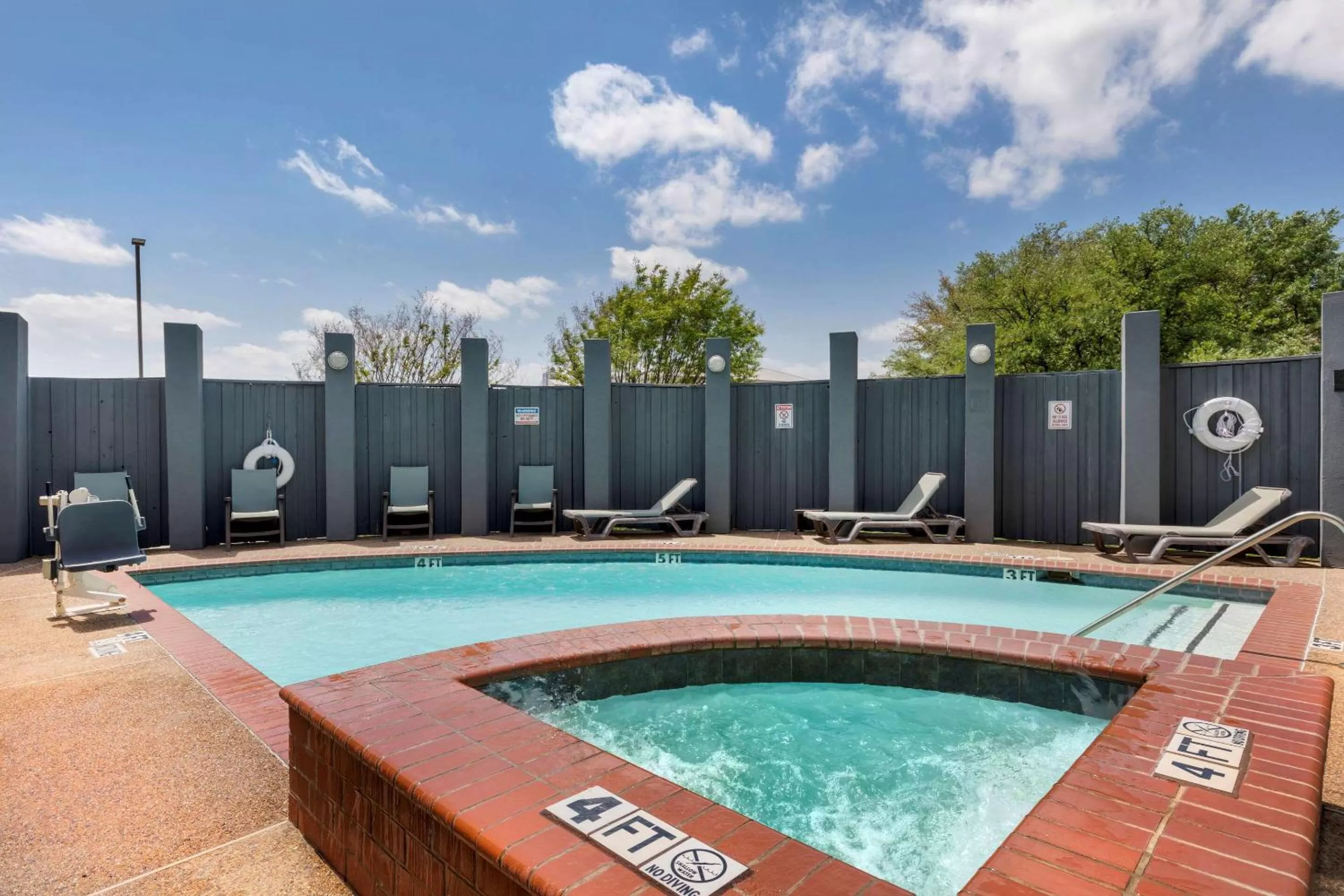 Pool view in Comfort Suites DFW Airport