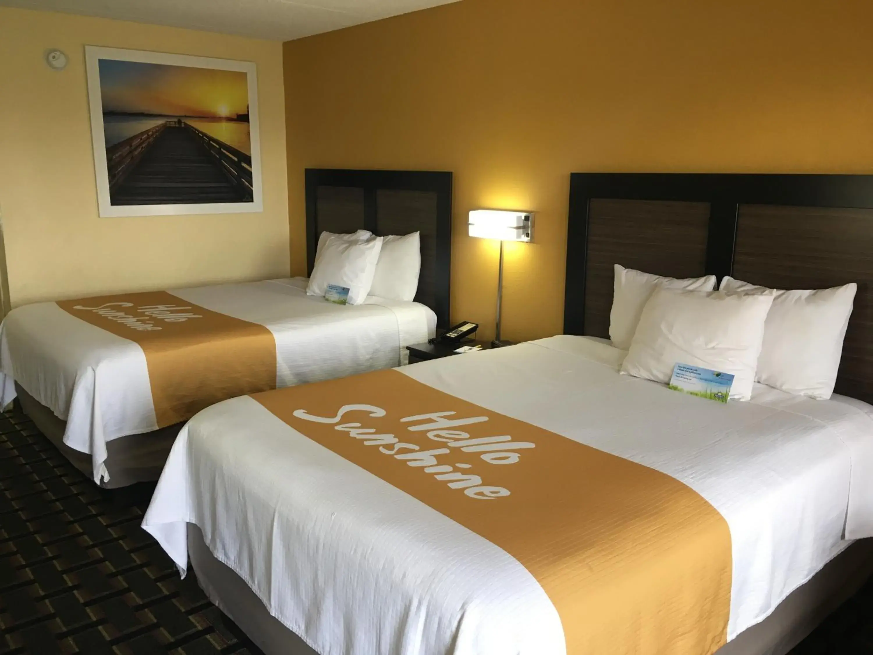 Bed in Days Inn by Wyndham Eufaula AL Bed in Days Inn by Wyndham Eufaula AL