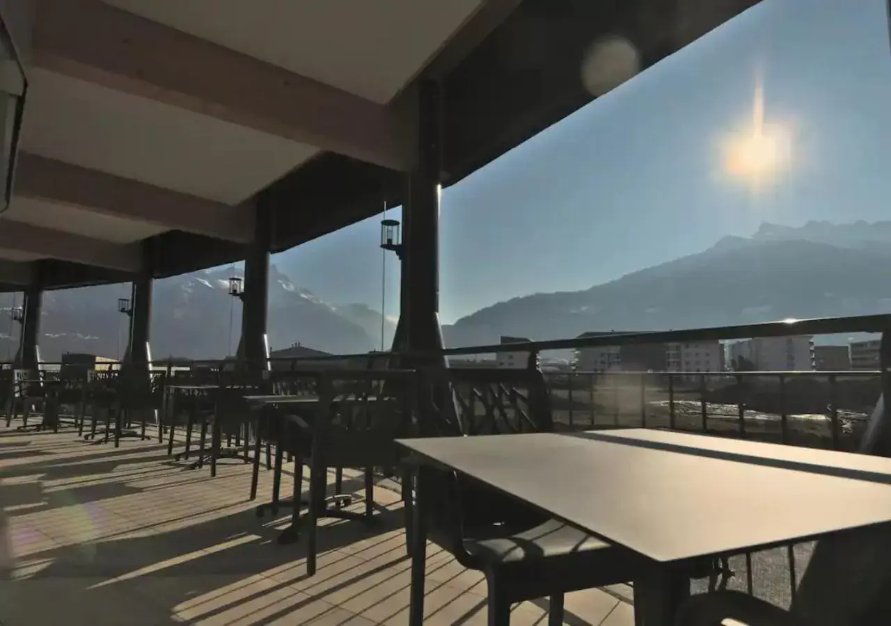 Restaurant/places to eat in Alp Art Hotel