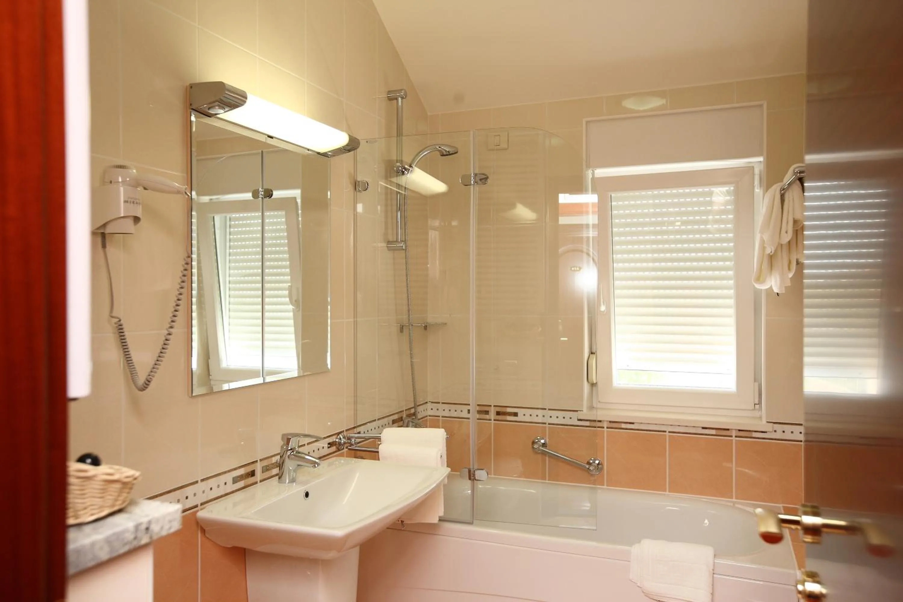 Bathroom in Hotel Trogir Palace