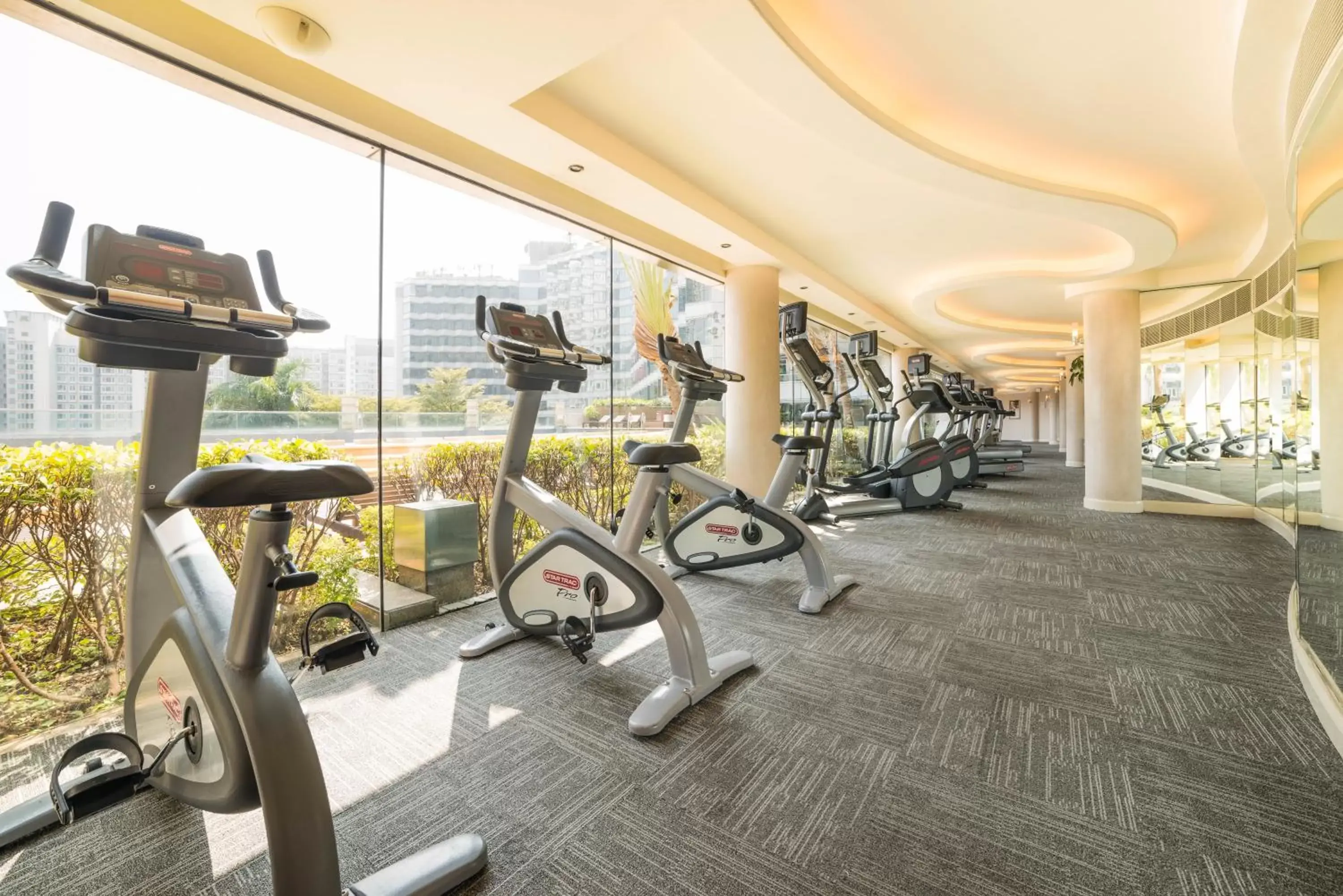 Fitness centre/facilities, Fitness Center/Facilities in Harbour Plaza Metropolis