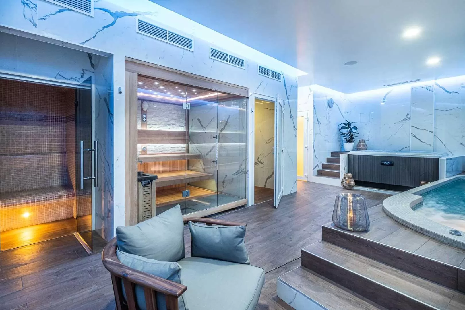 Spa and wellness centre/facilities in Le Palais Gallien Hôtel & Spa