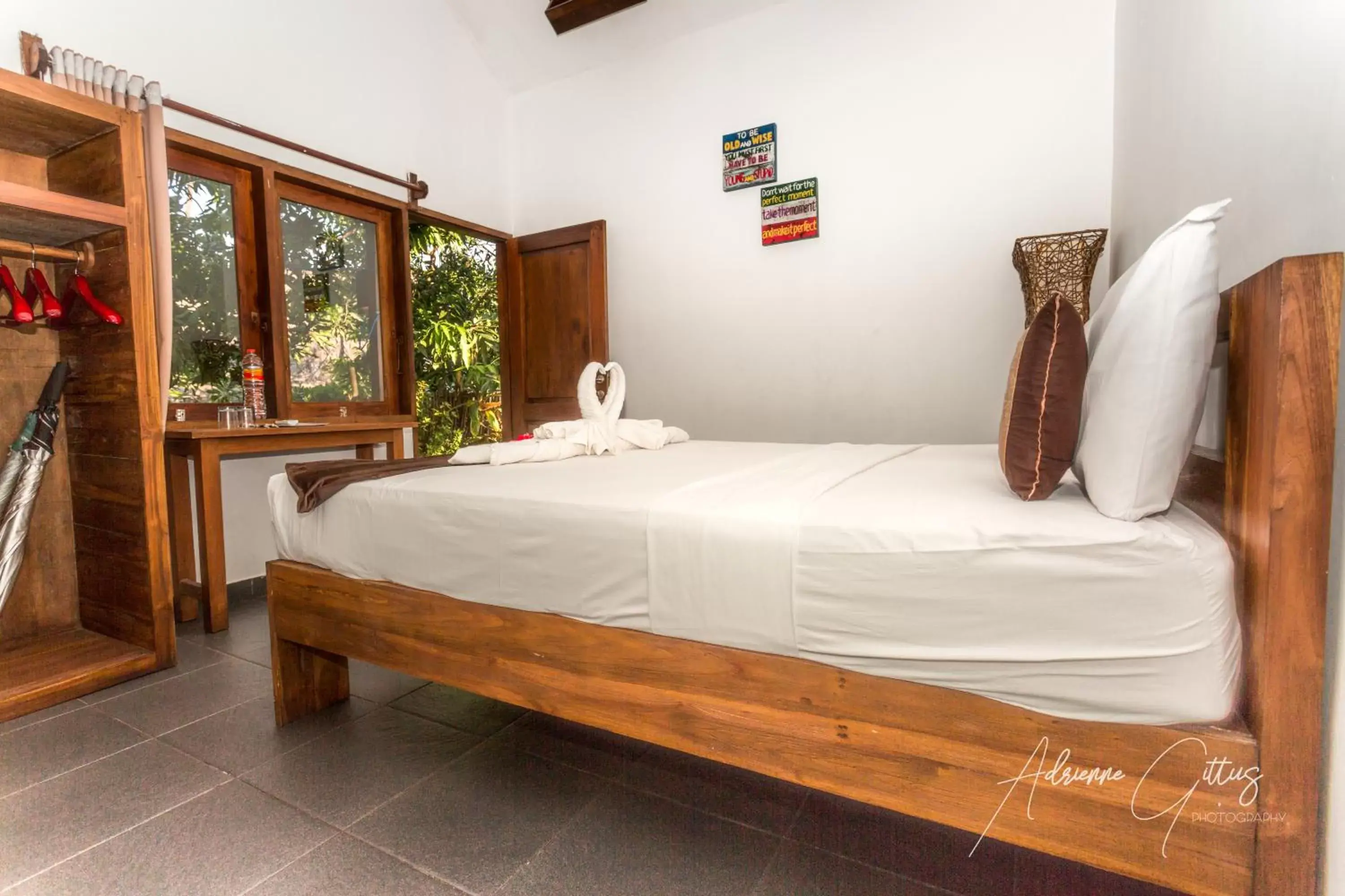 Bedroom, Bed in Oceans 5 Dive Resort Bedroom, Bed in Oceans 5 Dive Resort