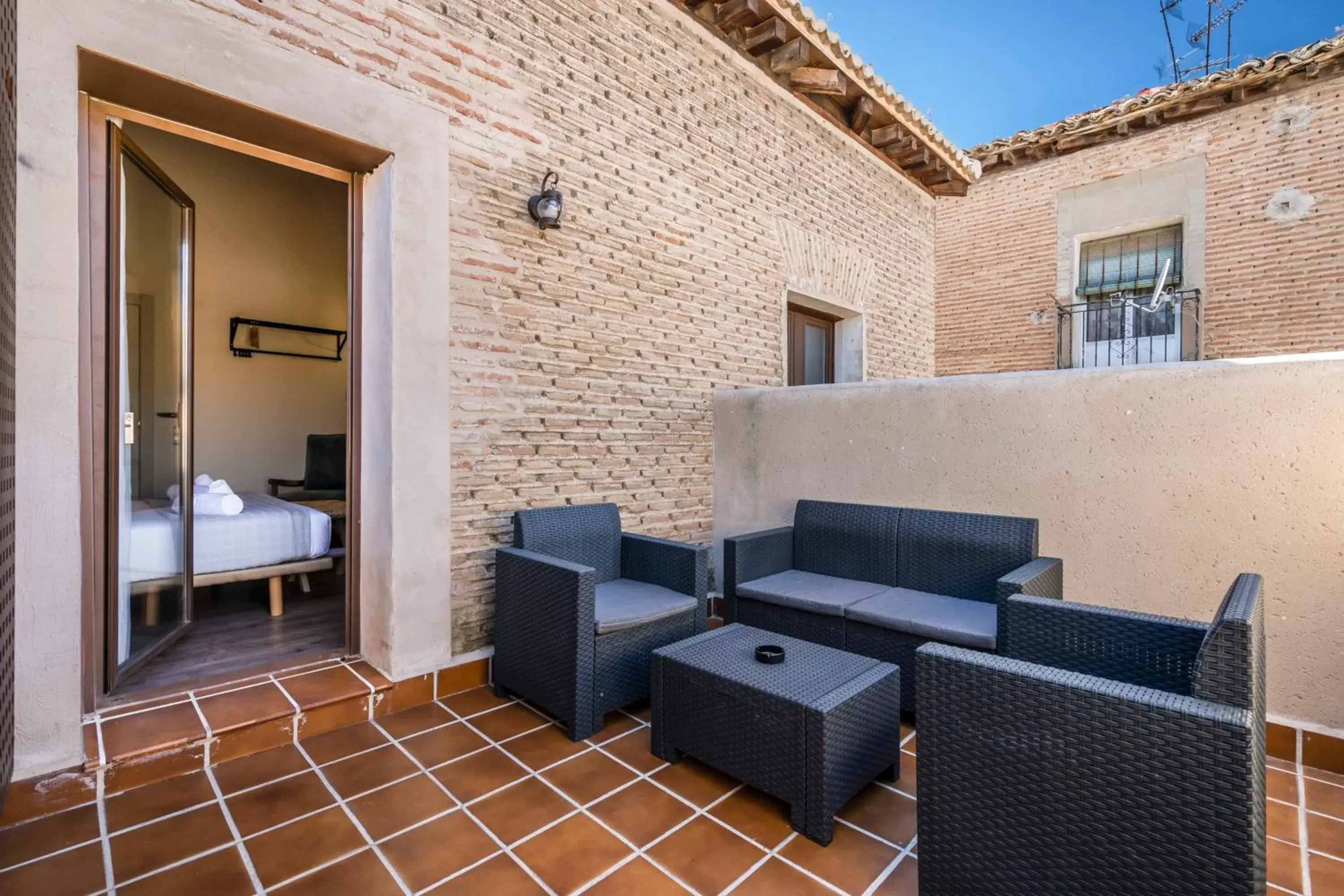 Balcony/Terrace in Azacanes Hostal Boutique Toledo