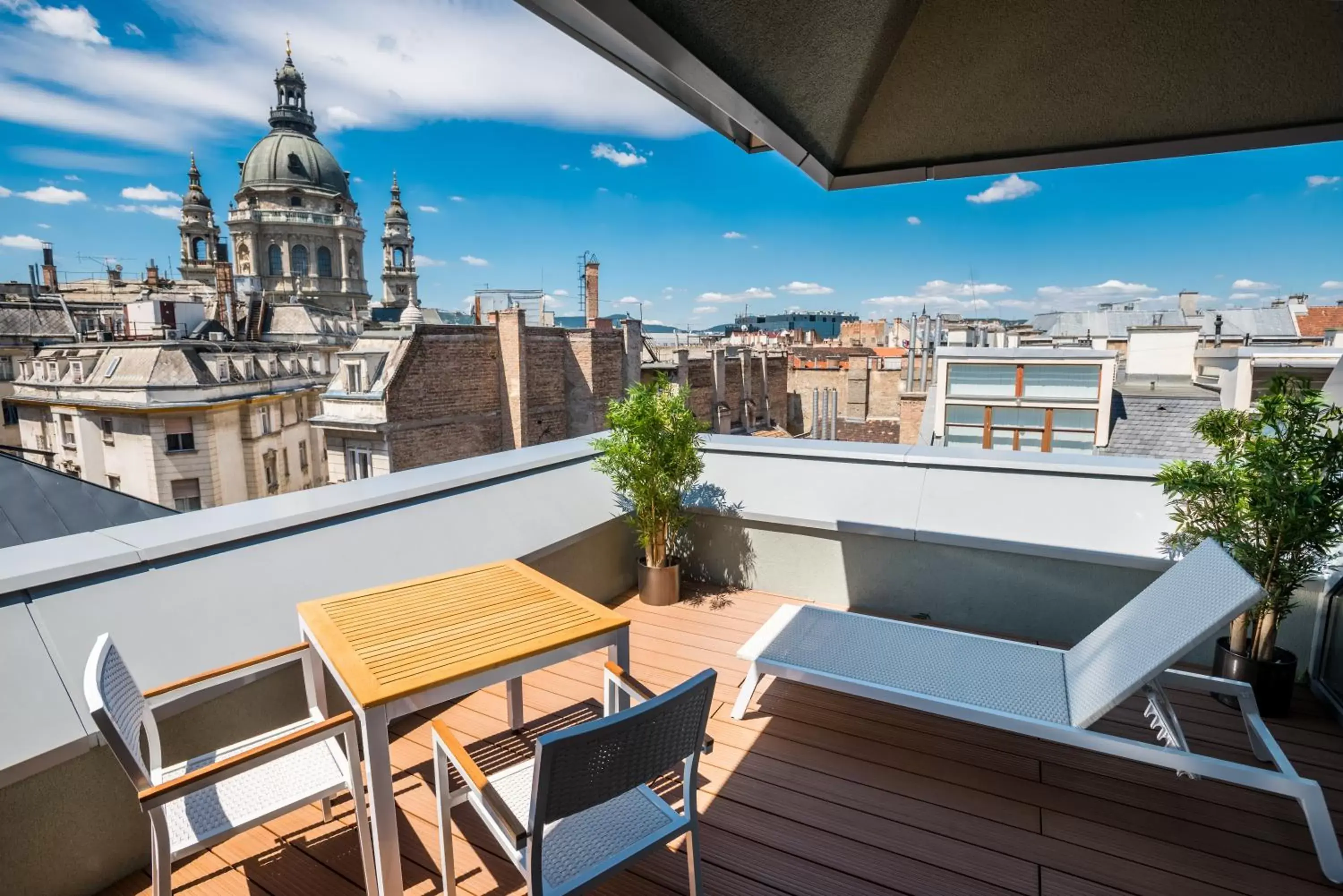 Balcony/Terrace in Hotel Moments Budapest