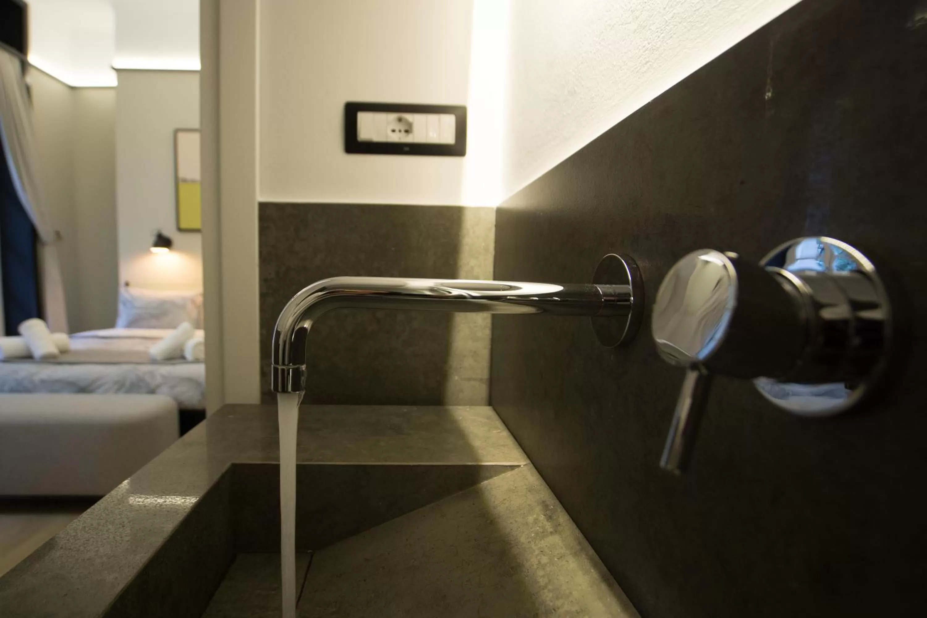 Shower, Bathroom in Destil B&B