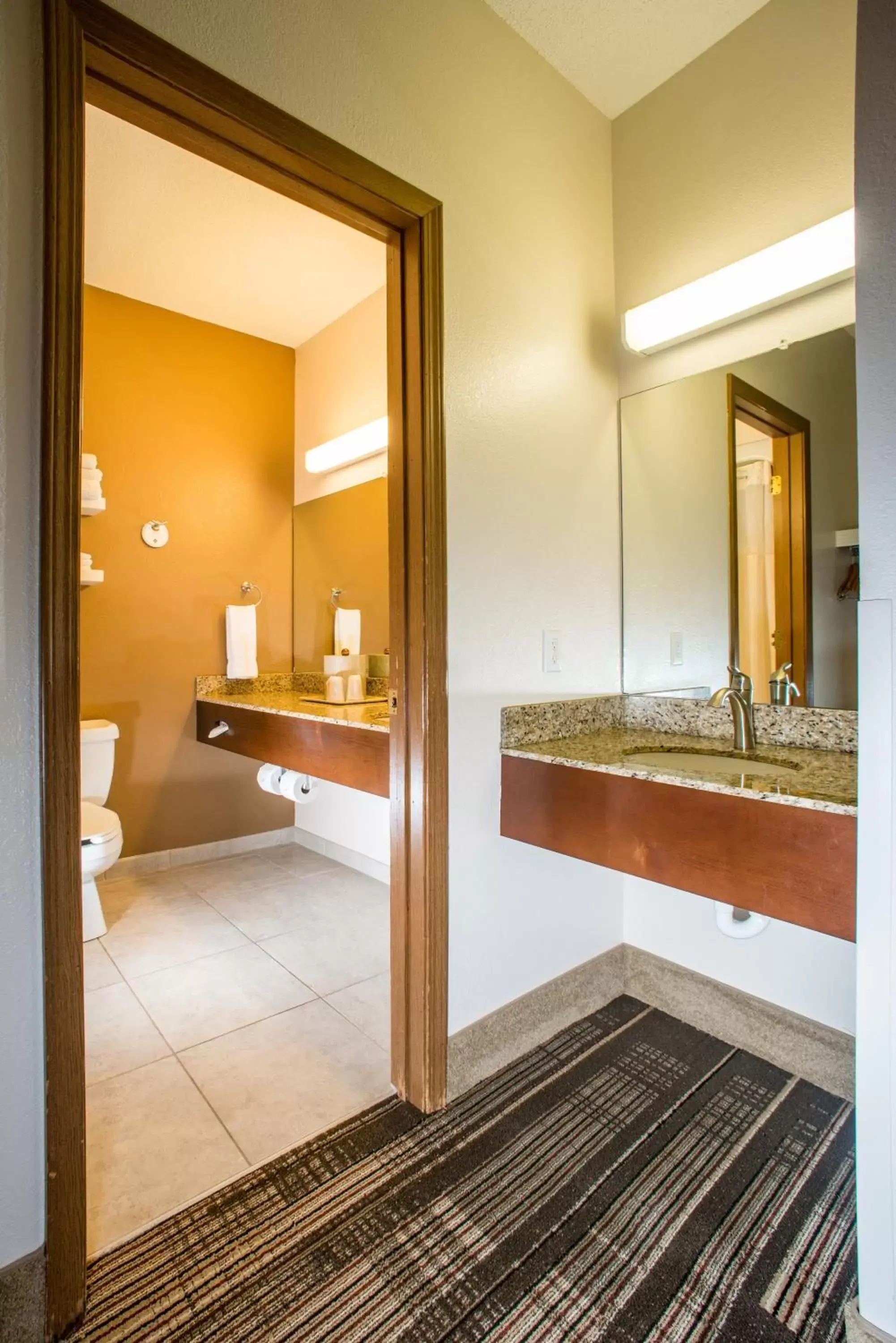 Bathroom in Northfield Inn Suites and Conference Center
