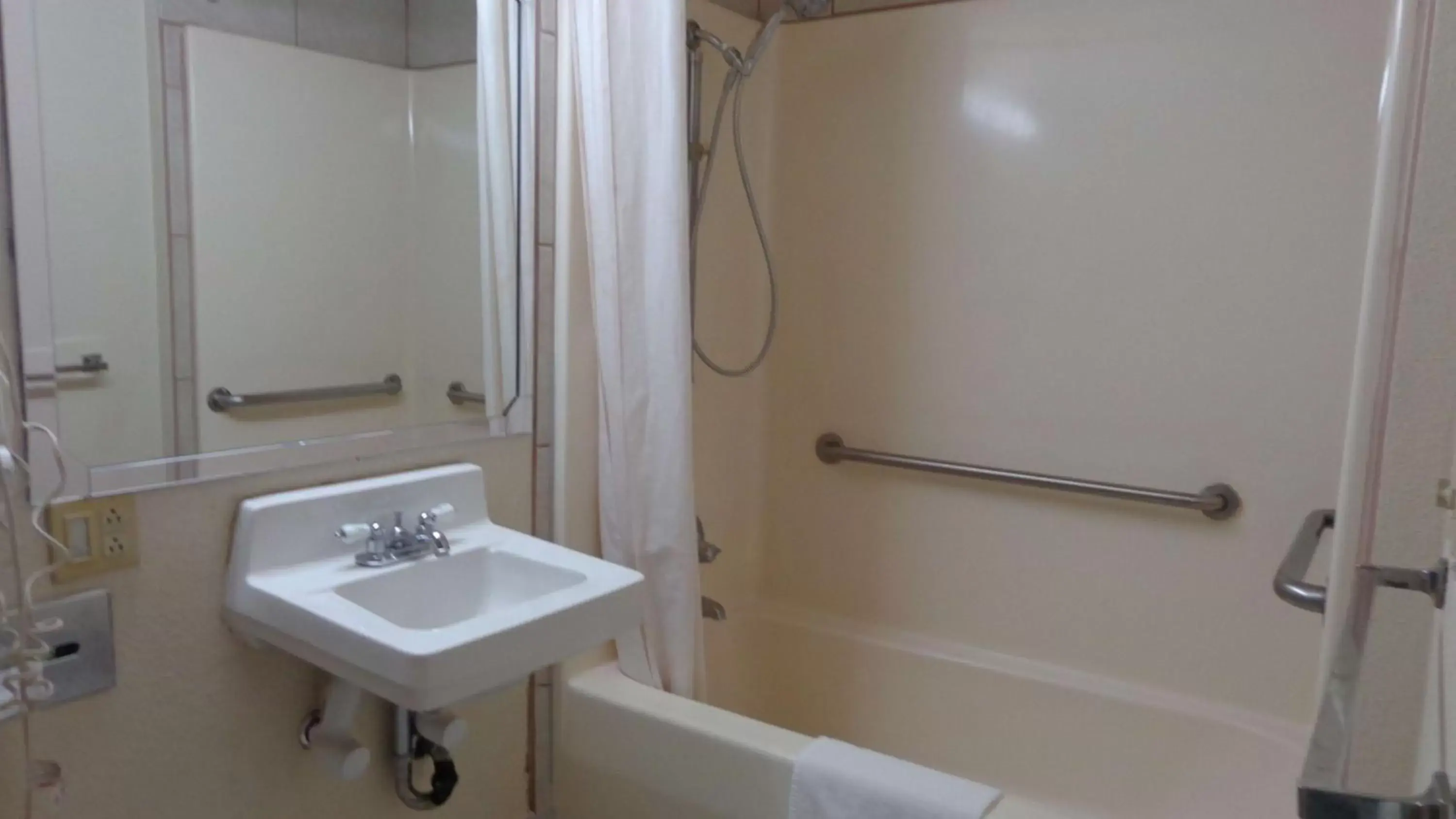 Bathroom in SureStay Hotel by Best Western Childress
