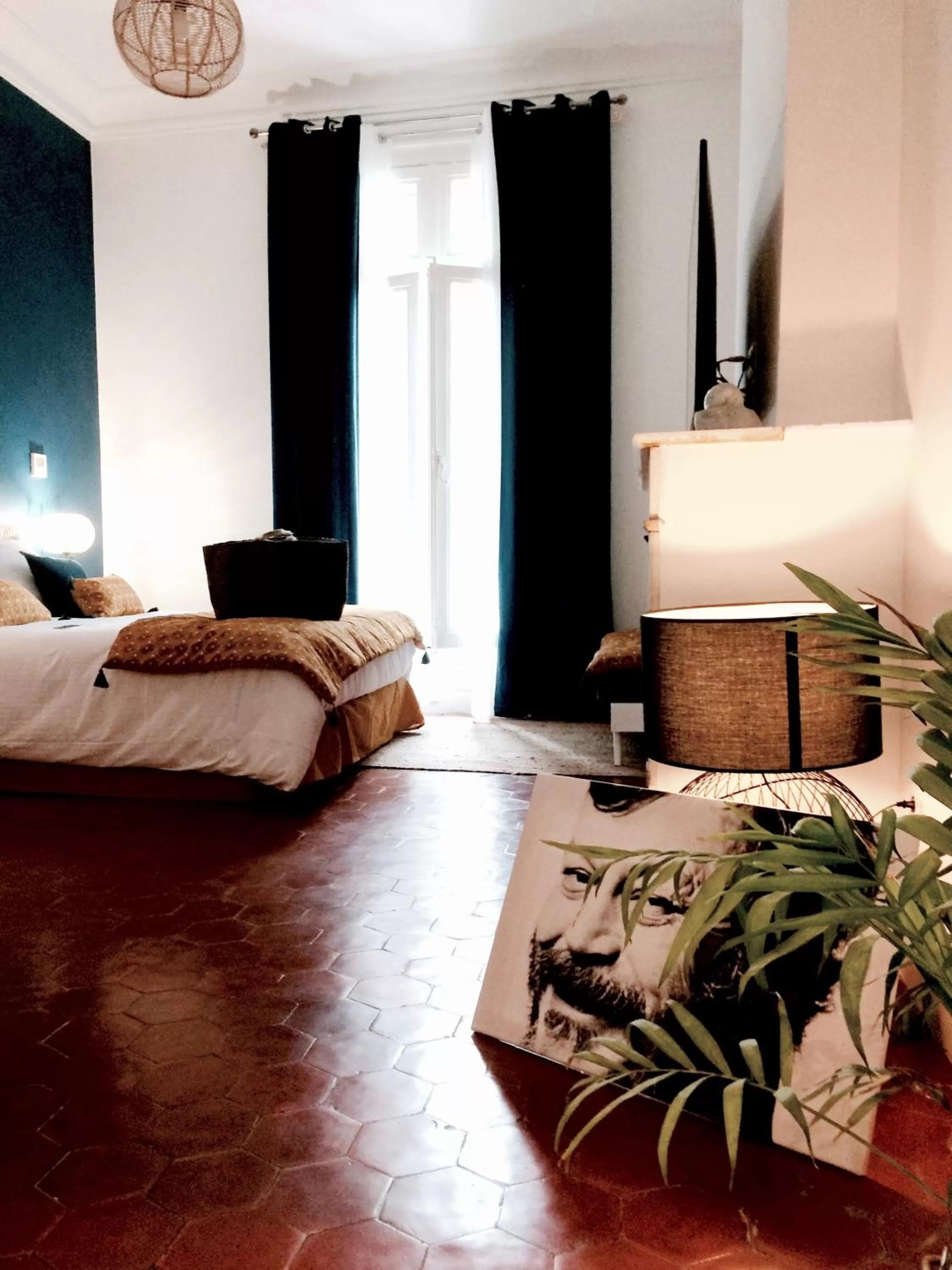 Bed in La Domitia - Maison d'hôtes, massages & bien-être