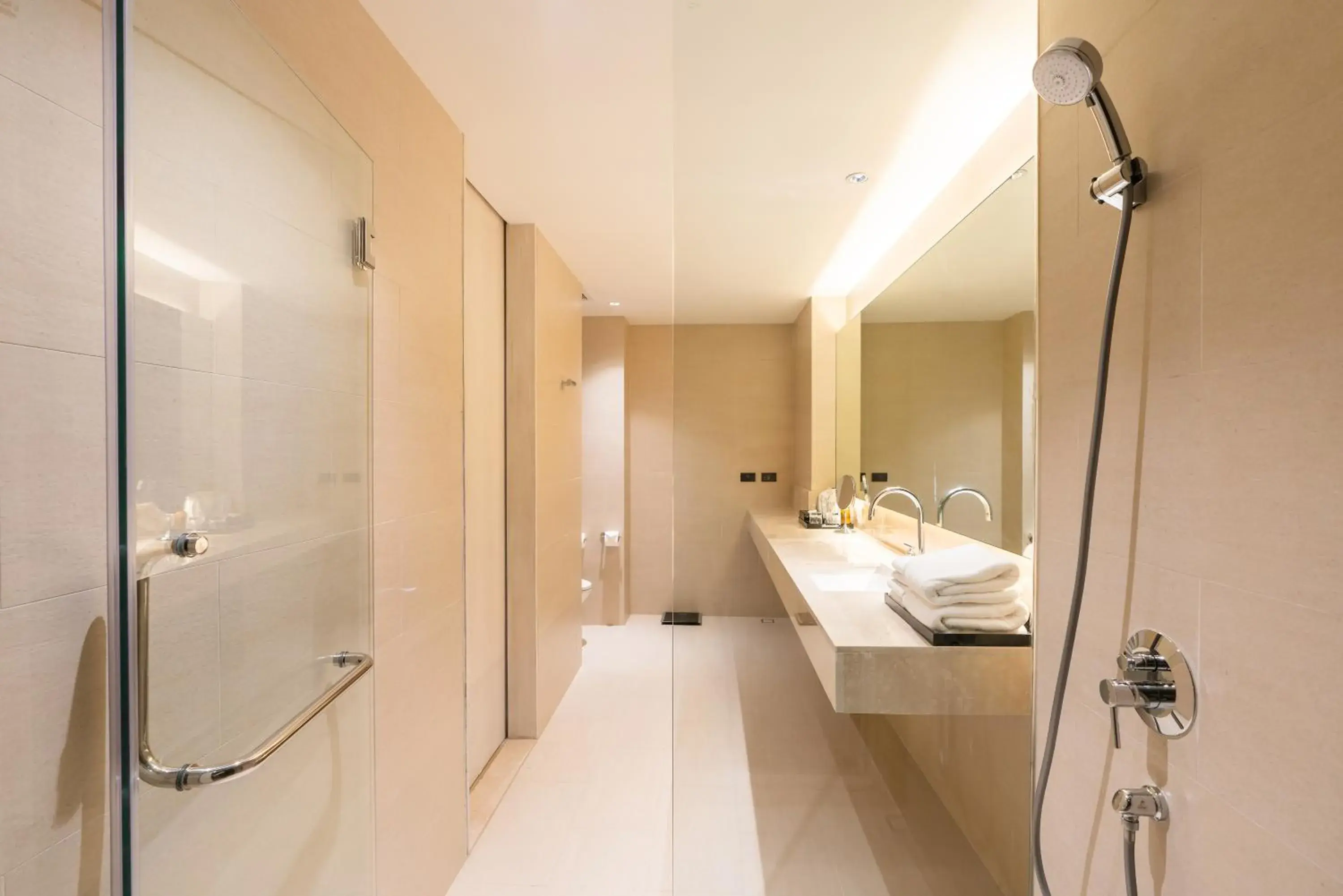 Bathroom in Ana Anan Resort & Villas Pattaya