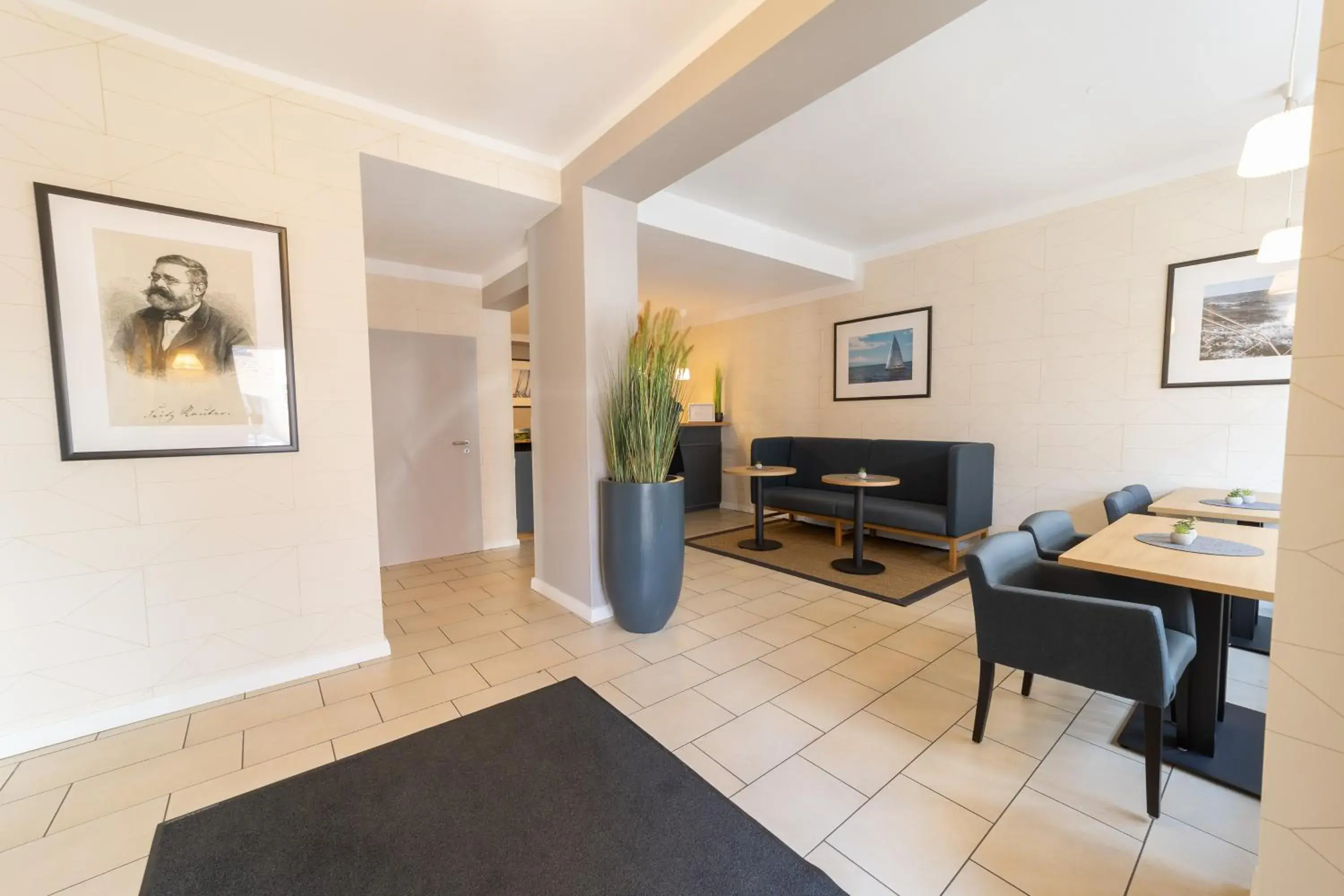 Lobby or reception in Comfort Hotel tom Kyle Lobby or reception in Comfort Hotel tom Kyle