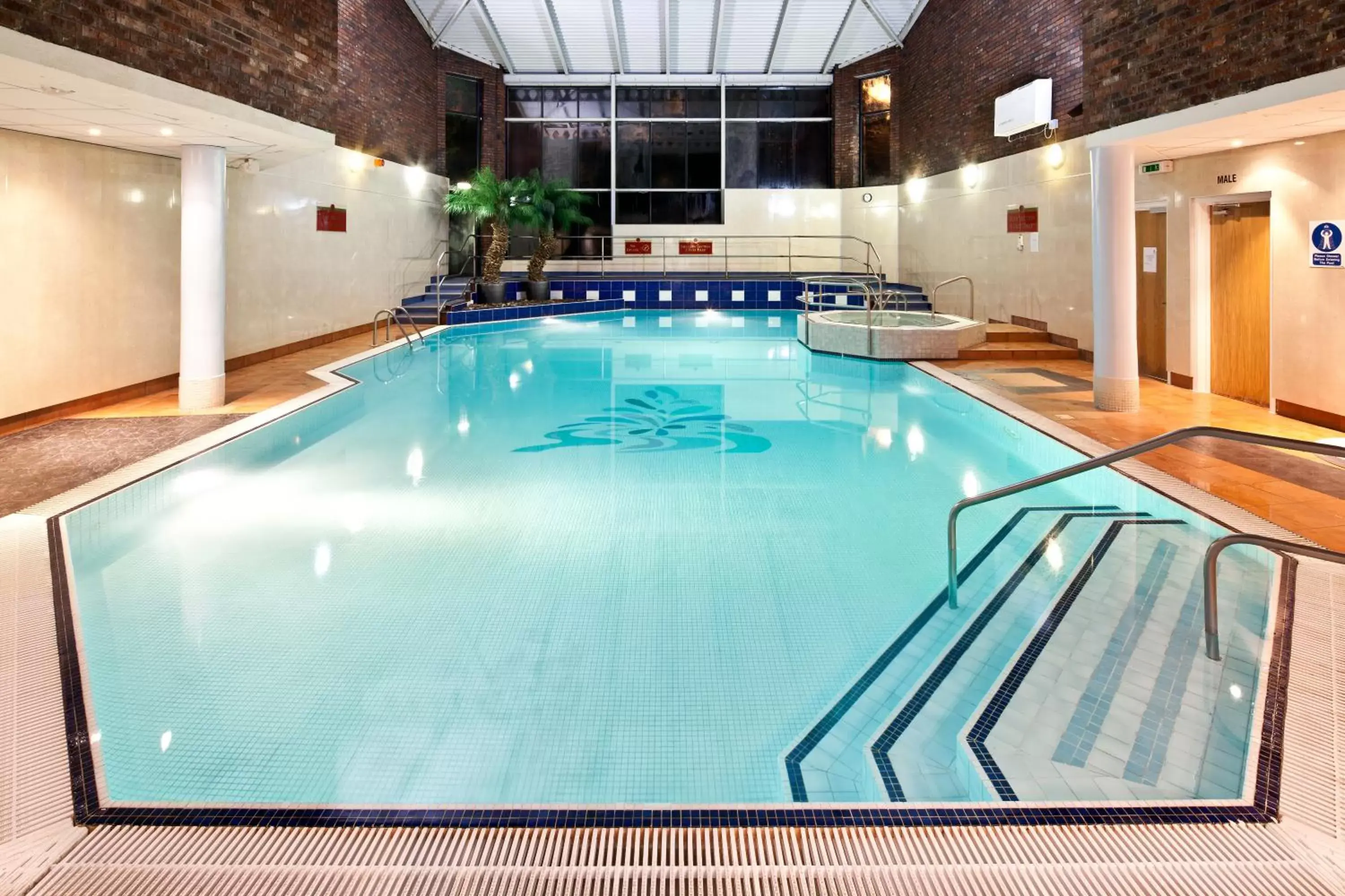 Swimming Pool in Mercure Bolton Georgian House Hotel