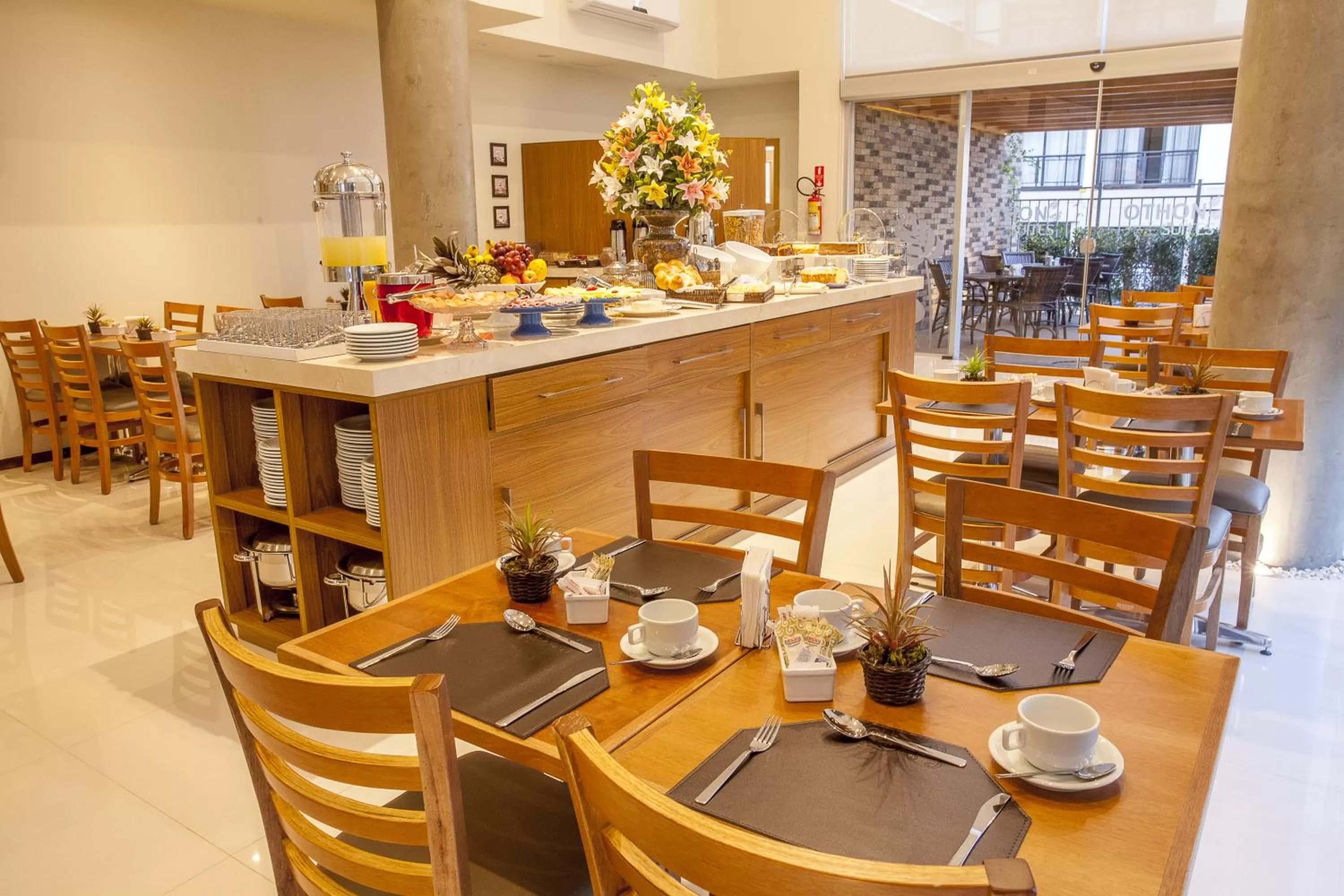 Restaurant/places to eat in São Carlos Marklin Suítes