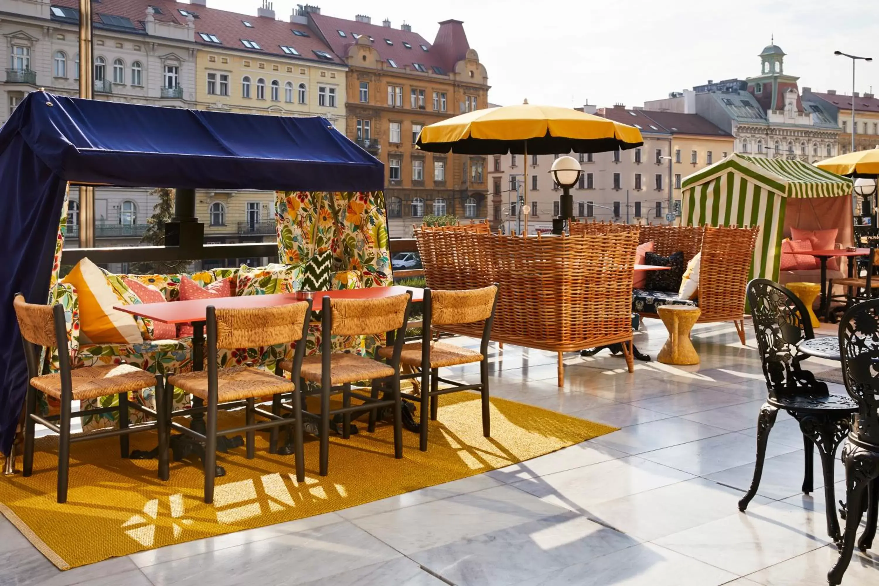 Restaurant/Places to Eat in Mama Shelter Prague