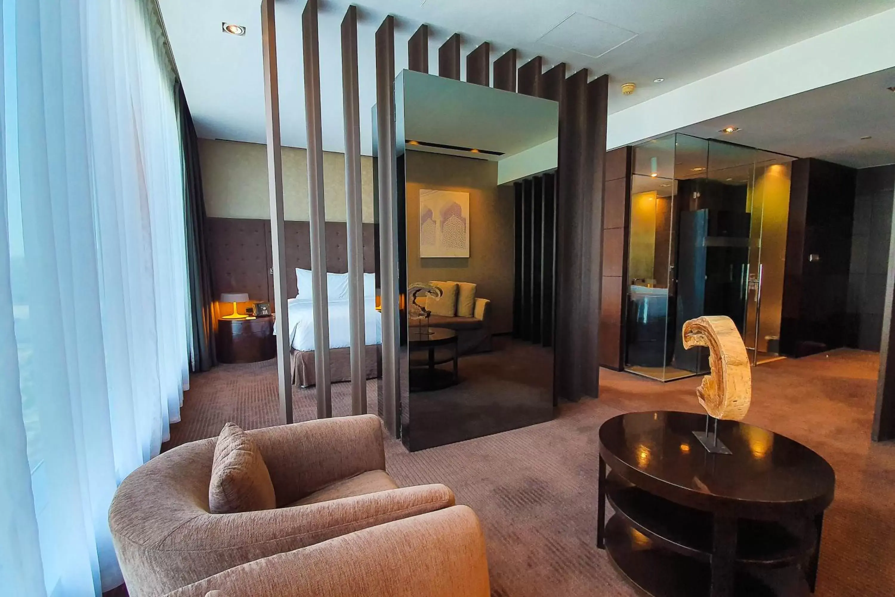 Living room, Seating Area in The Canvas Dubai - MGallery Hotel Collection