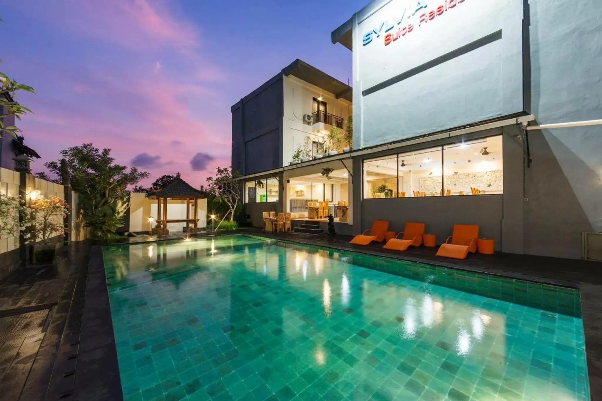 RedDoorz Plus near Mall Bali Galeria 2 RedDoorz Plus near Mall Bali Galeria 2