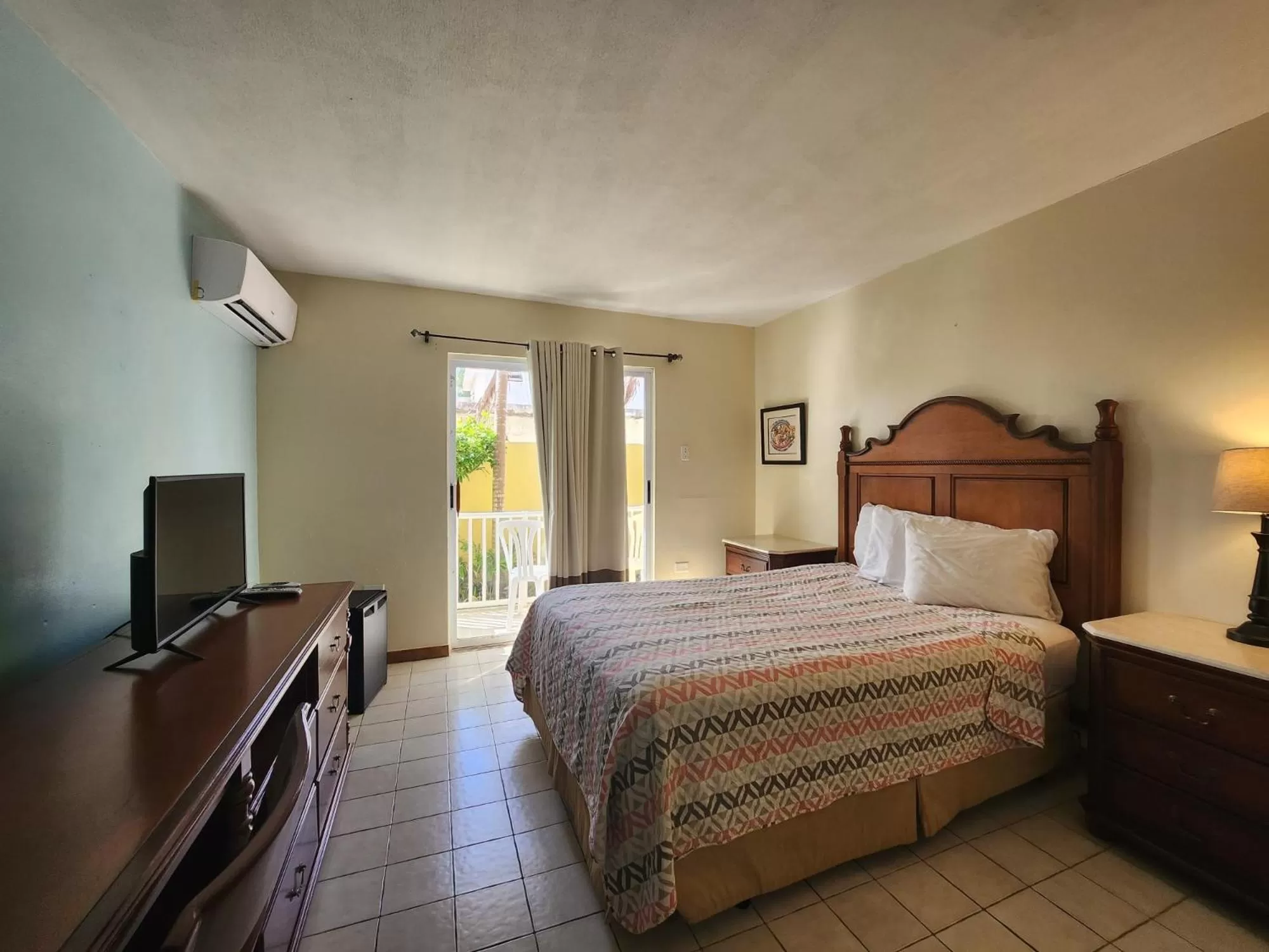 Double Room with Partial Ocean View in Selva Boutique Hotel - Luquillo Oceanfront Retreat - Adults Only