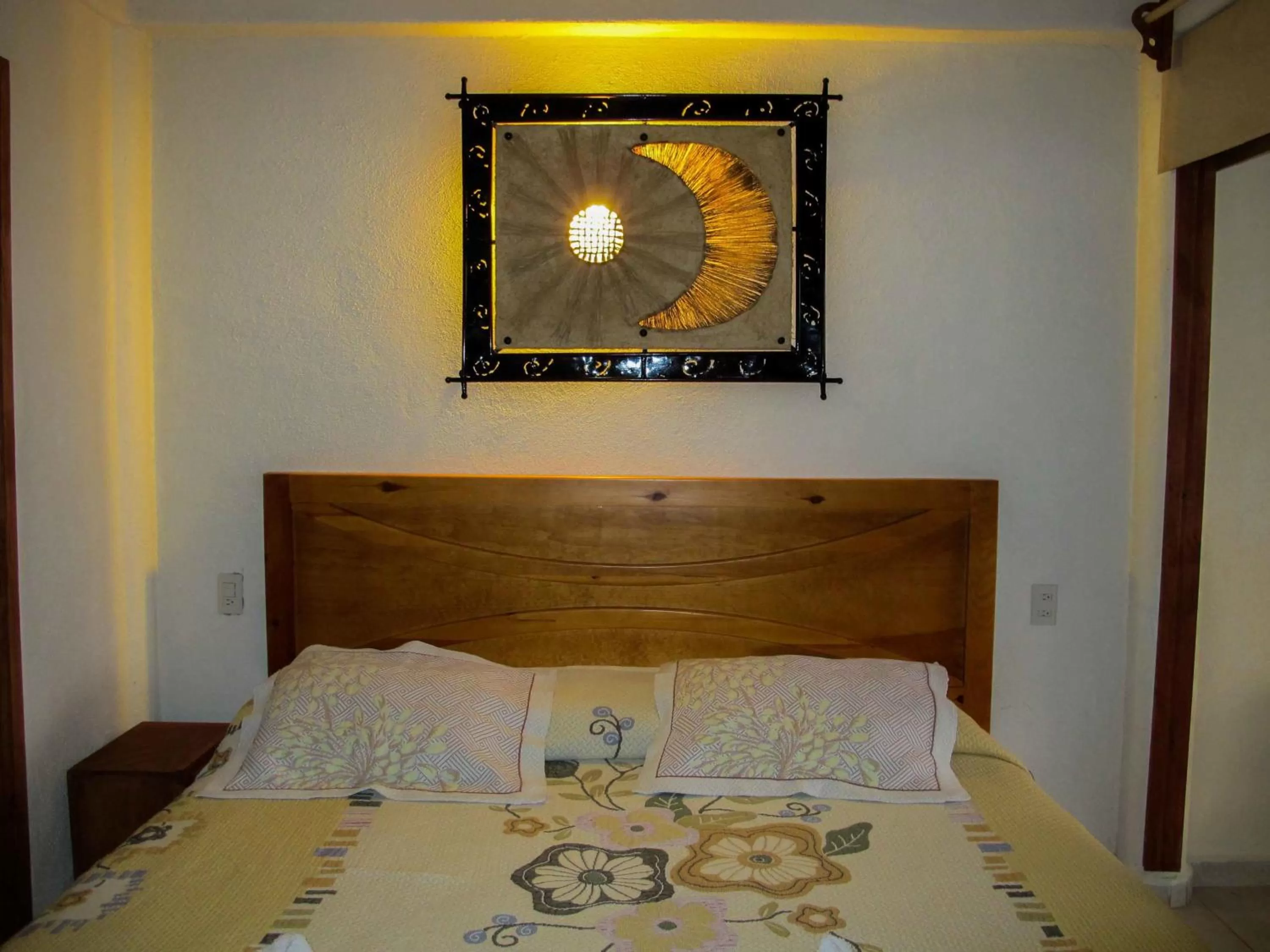 Bed in Hotel Villas Las Azucenas