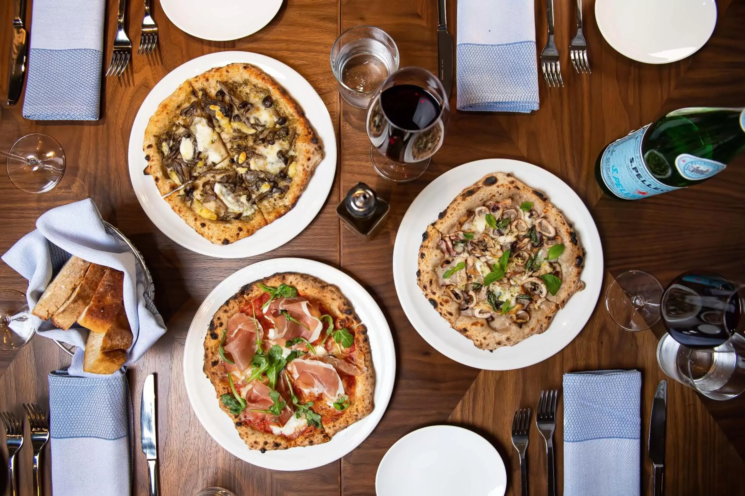 Restaurant/places to eat in Hamilton Hotel - Washington DC Restaurant/places to eat in Hamilton Hotel - Washington DC