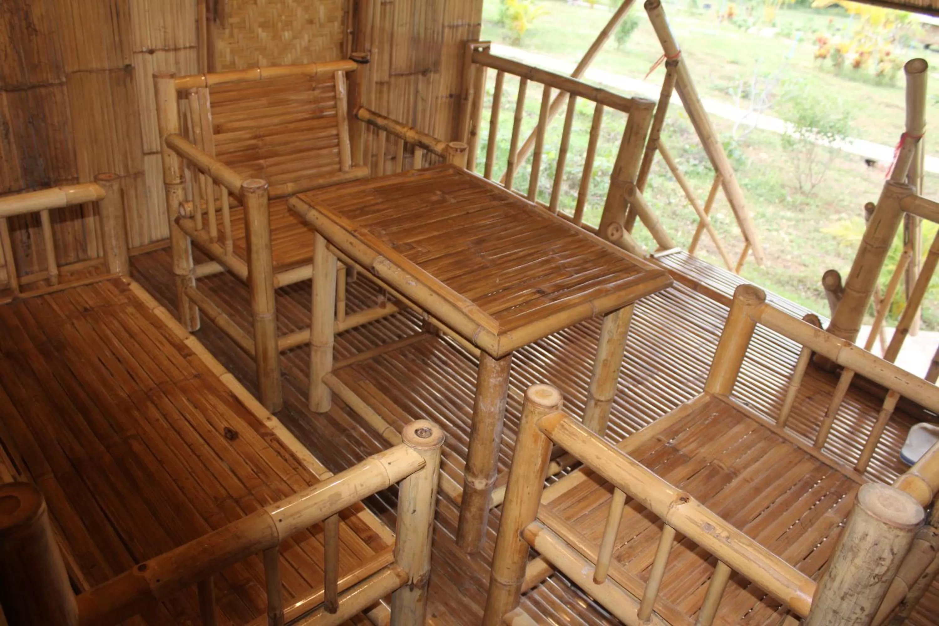 Hanchey Bamboo Resort