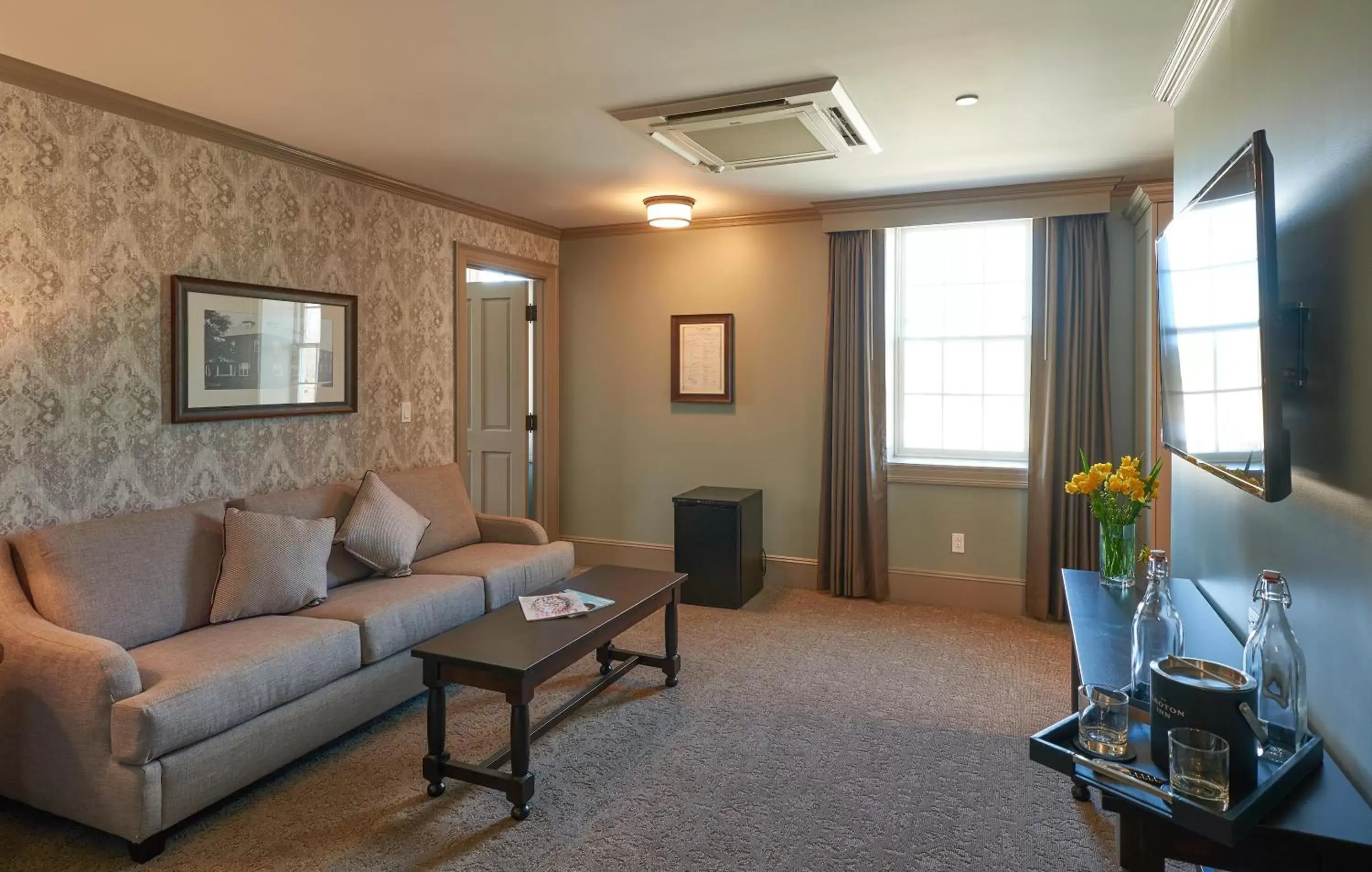 Photo of the whole room, Seating Area in The Groton Inn