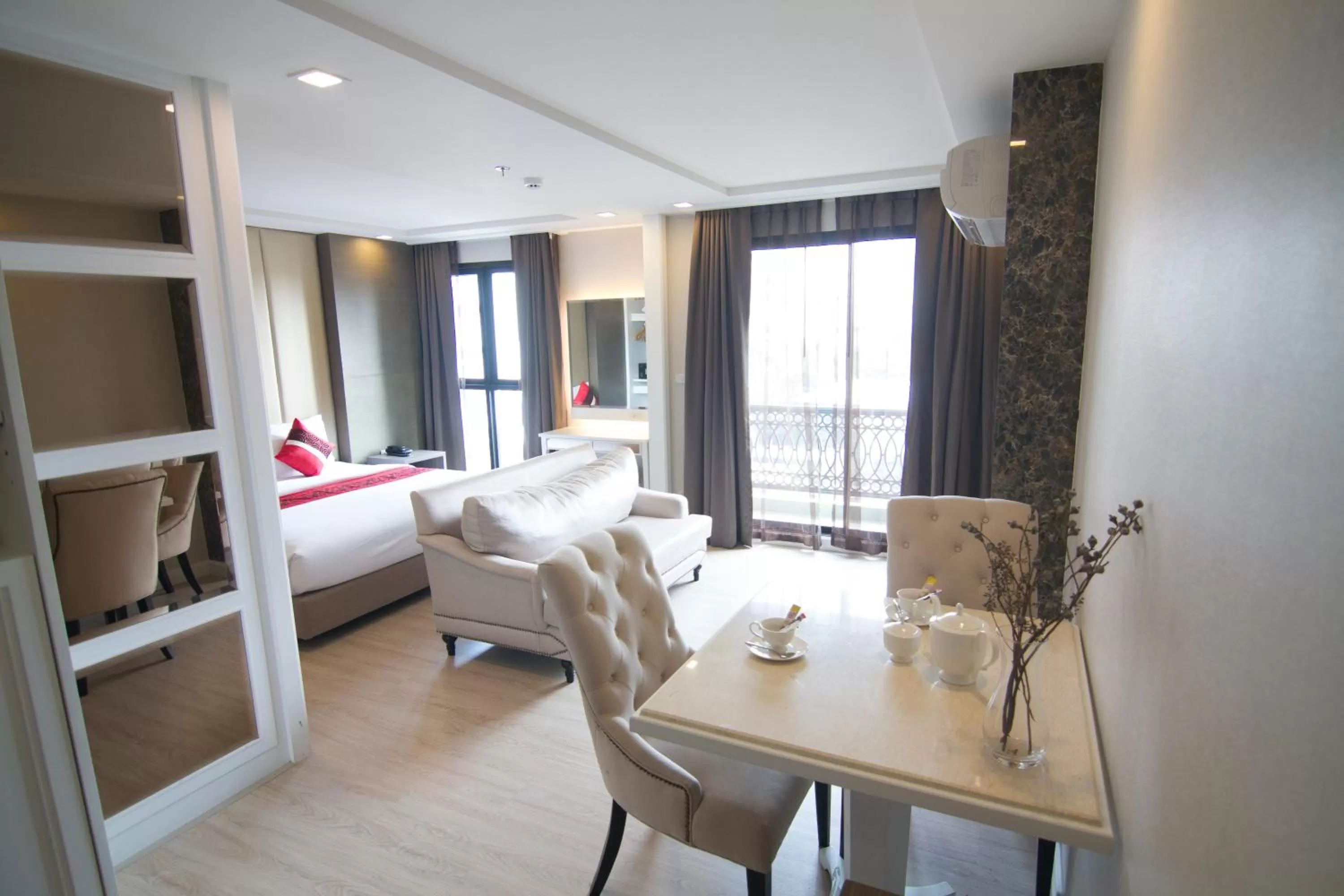 Bed in Hope Land Hotel Sukhumvit 8